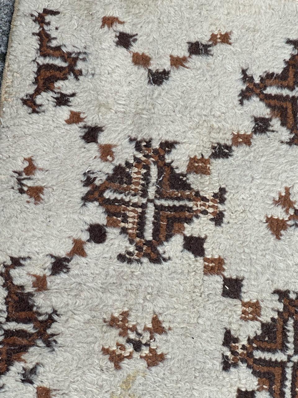 Bobyrug's schöner antiker marokkanischer Teppich im Art Deco Stil  (Handgeknüpft) im Angebot