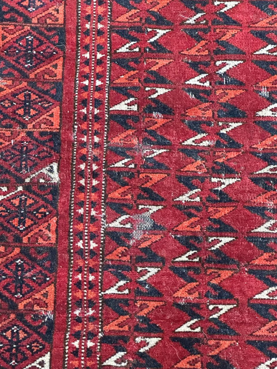 Bobyrug’s nice antique distressed tribal Turkmen rug  In Distressed Condition For Sale In Saint Ouen, FR