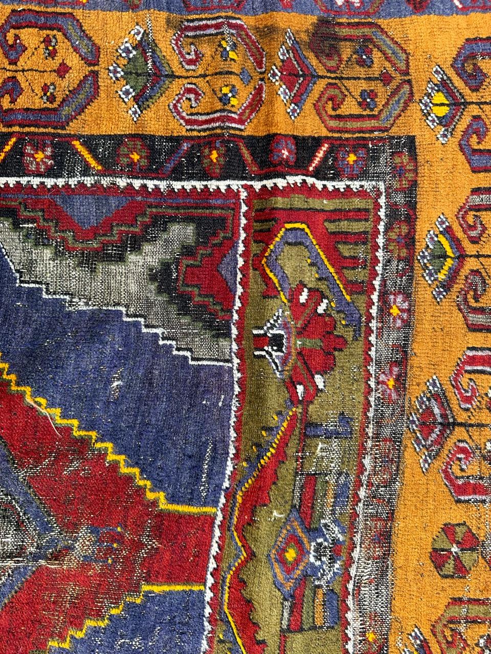 Bobyrug’s nice antique distressed Turkish rug  For Sale 6