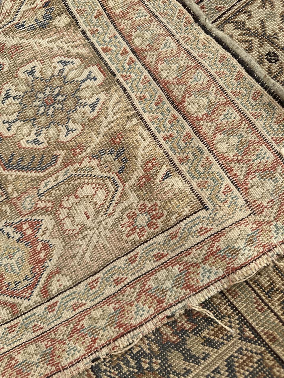 Bobyrug’s nice antique Turkish Ghiordes rug For Sale 13