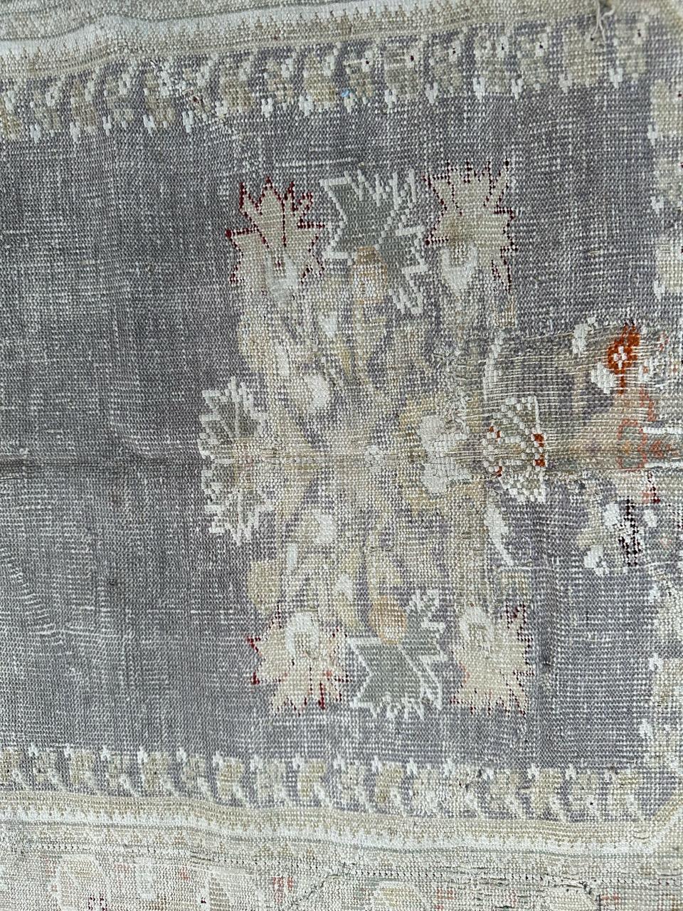 Bobyrug’s nice antique Turkish Yordes early 19th century rug  In Fair Condition For Sale In Saint Ouen, FR