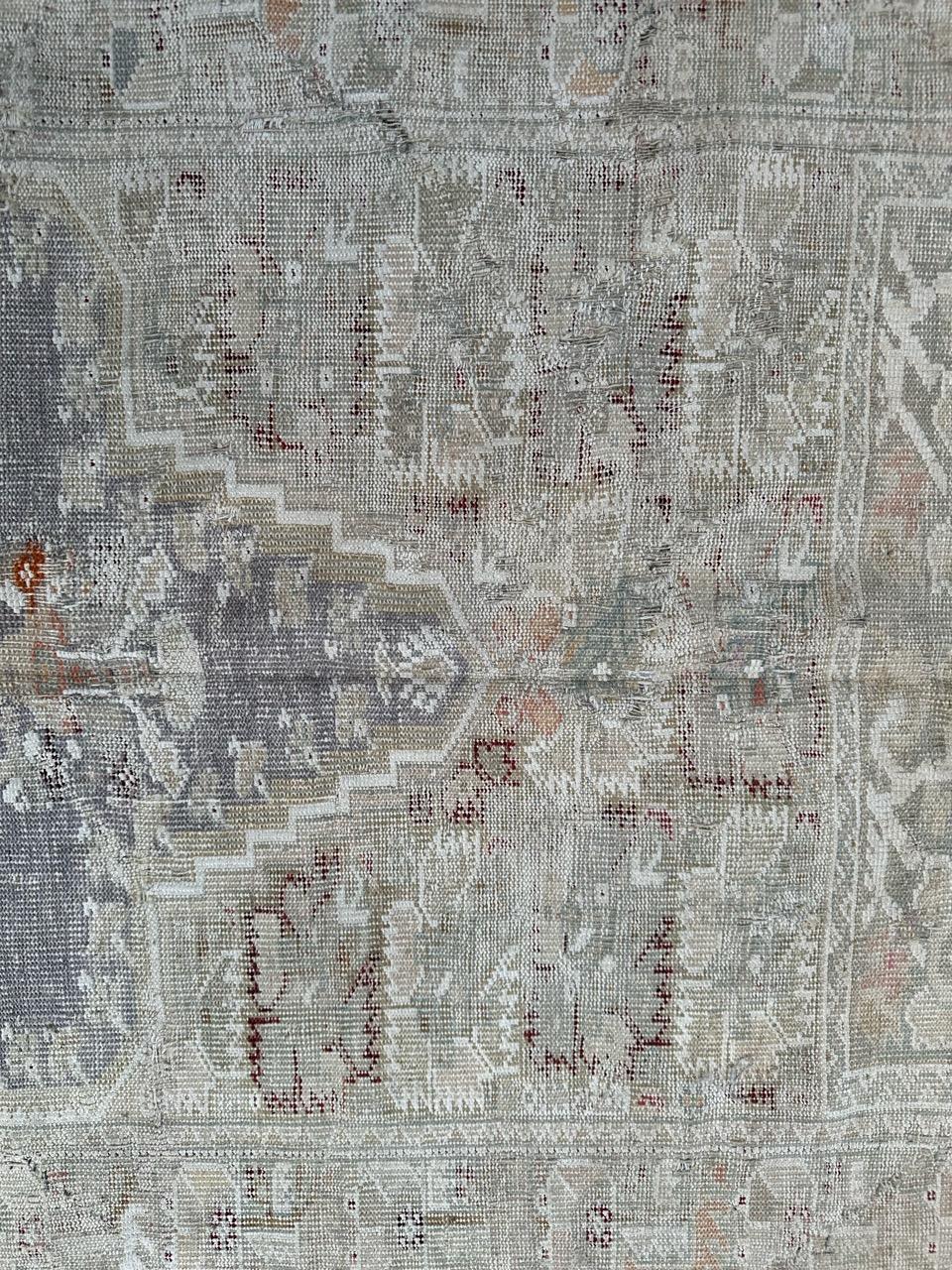 Bobyrugs schöner antiker türkischer Yordes-Teppich aus dem frühen 19.  im Zustand „Relativ gut“ im Angebot in Saint Ouen, FR