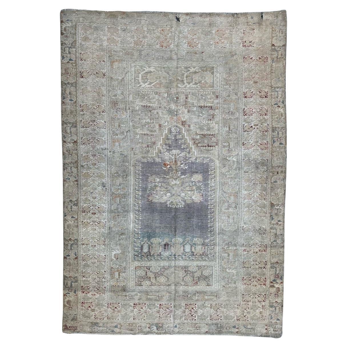 Bobyrugs schöner antiker türkischer Yordes-Teppich aus dem frühen 19.  im Angebot