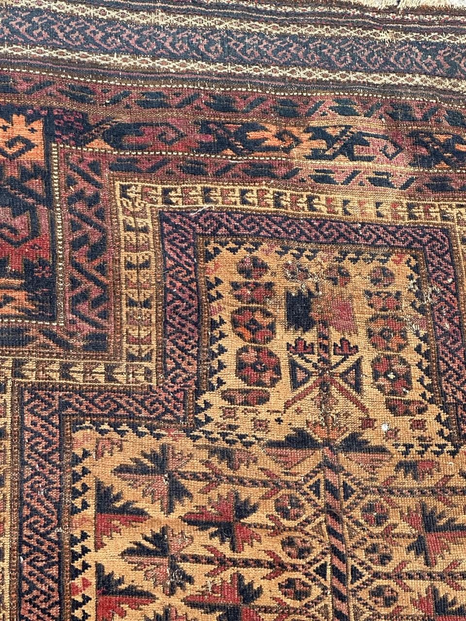 Bobyrug's nice distressed antique fine tribal Baluch rug  en vente 10