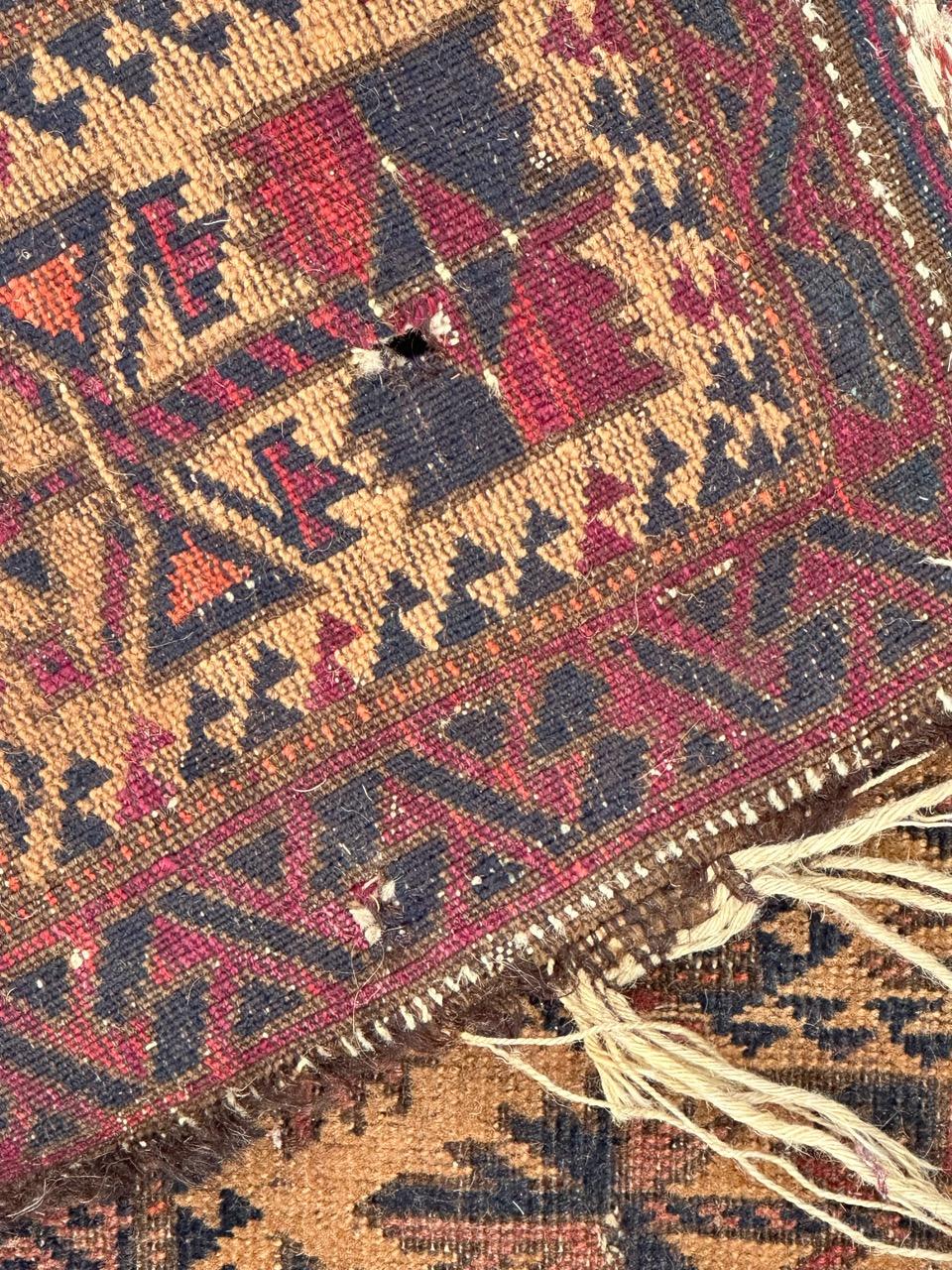 Bobyrug's nice distressed antique fine tribal Baluch rug  en vente 12