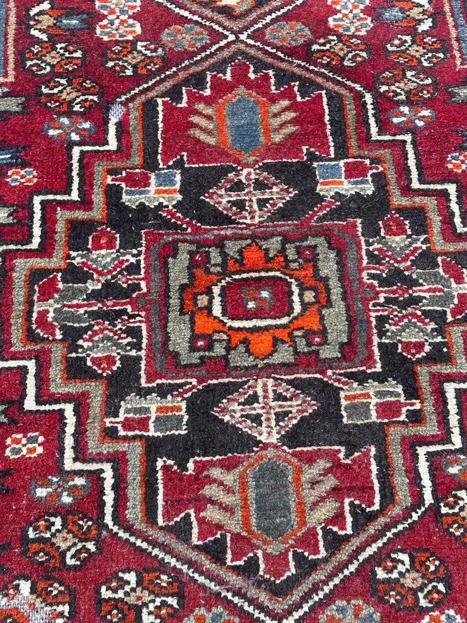 Bobyrugs schöner Hamadan-Teppich aus der Mitte des Jahrhunderts im Angebot 5