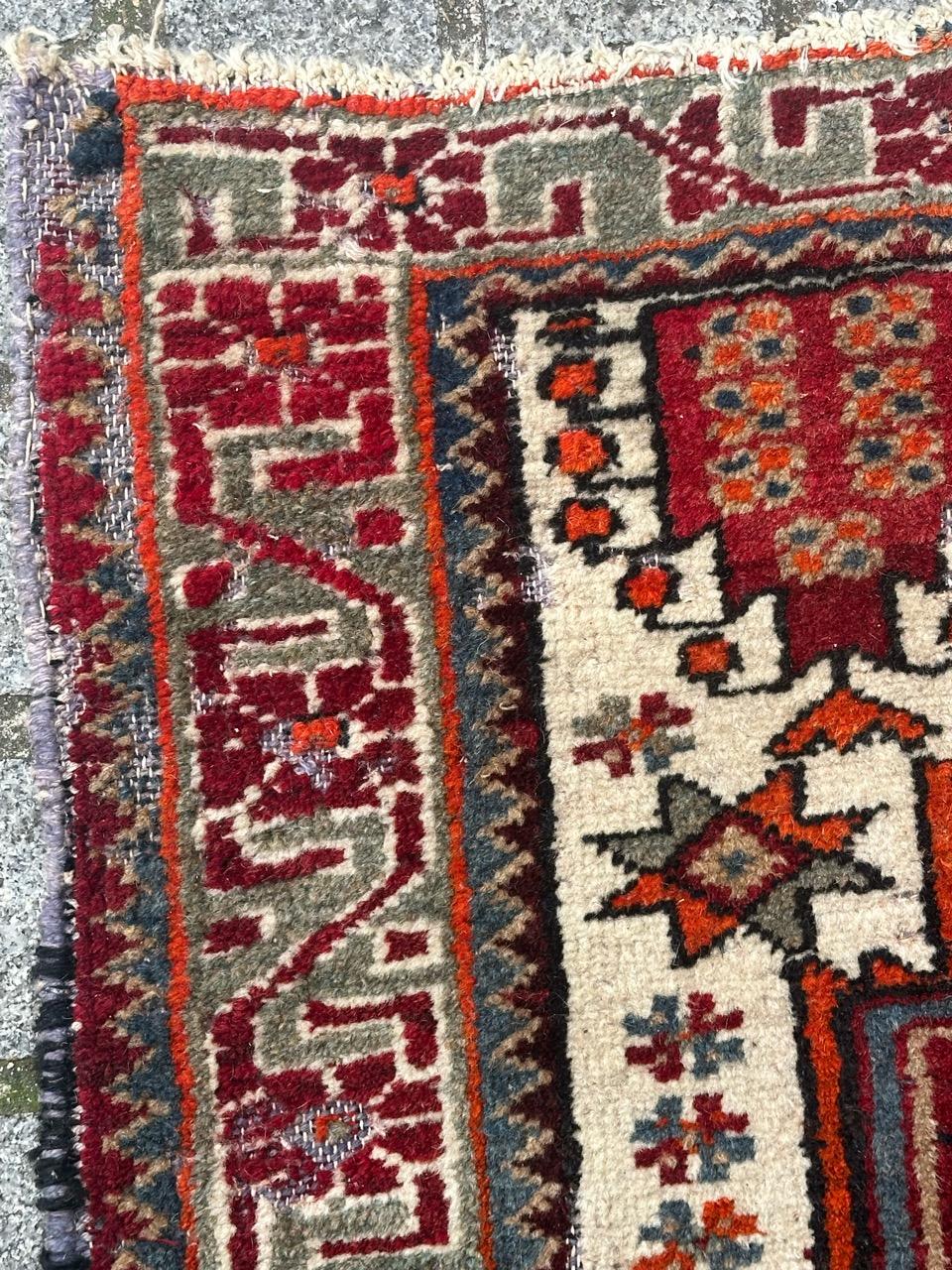 Bobyrugs schöner Hamadan-Teppich aus der Mitte des Jahrhunderts im Angebot 8