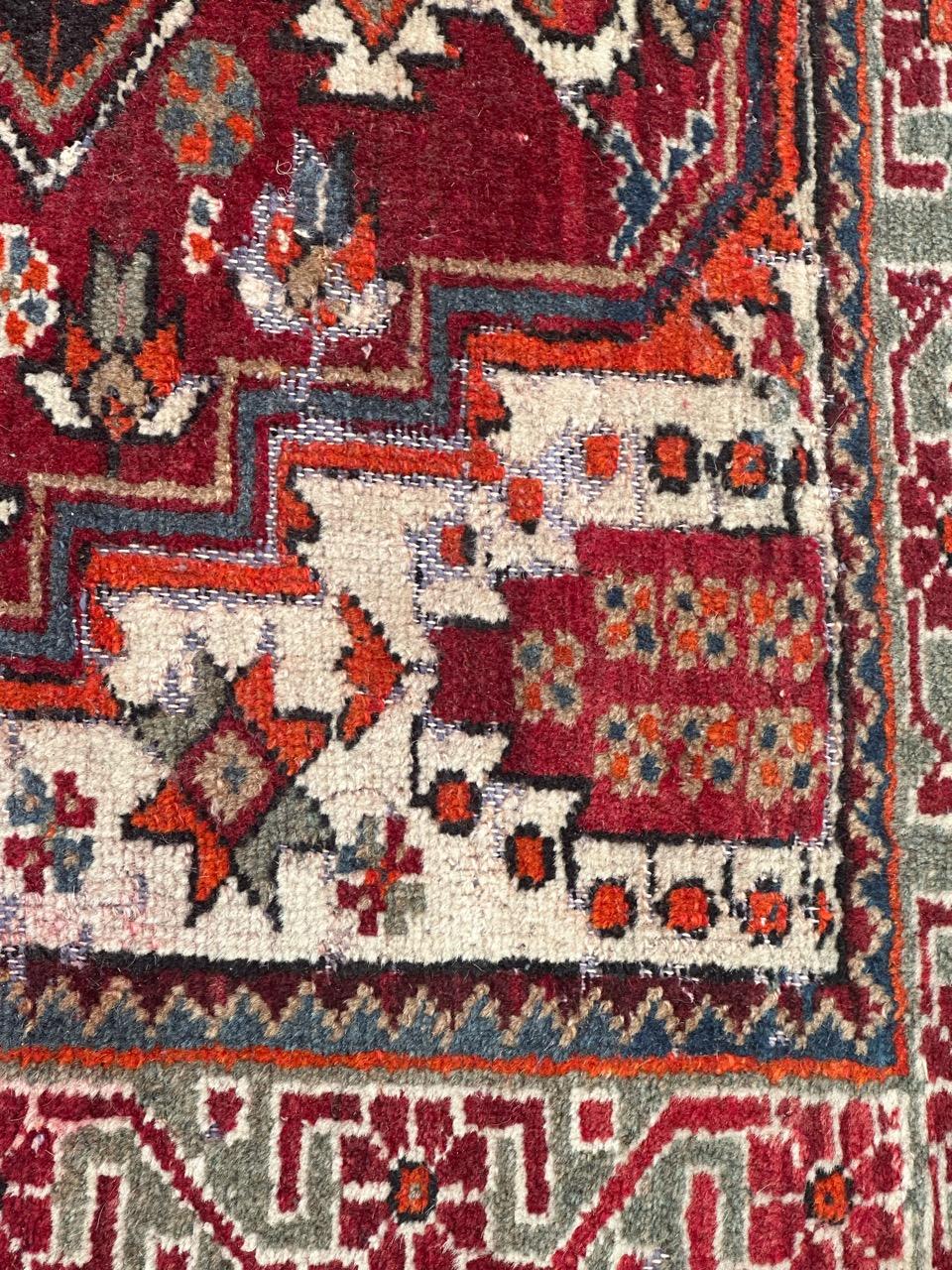Bobyrugs schöner Hamadan-Teppich aus der Mitte des Jahrhunderts (Asiatisch) im Angebot