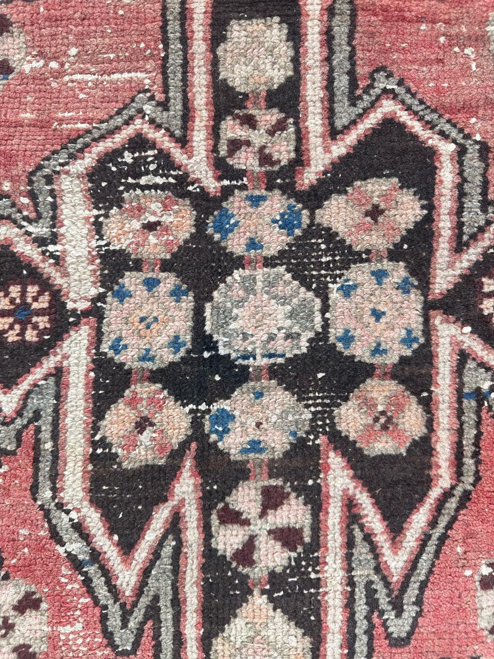 schöner mazlaghan-teppich aus der mitte des jahrhunderts  im Angebot 5