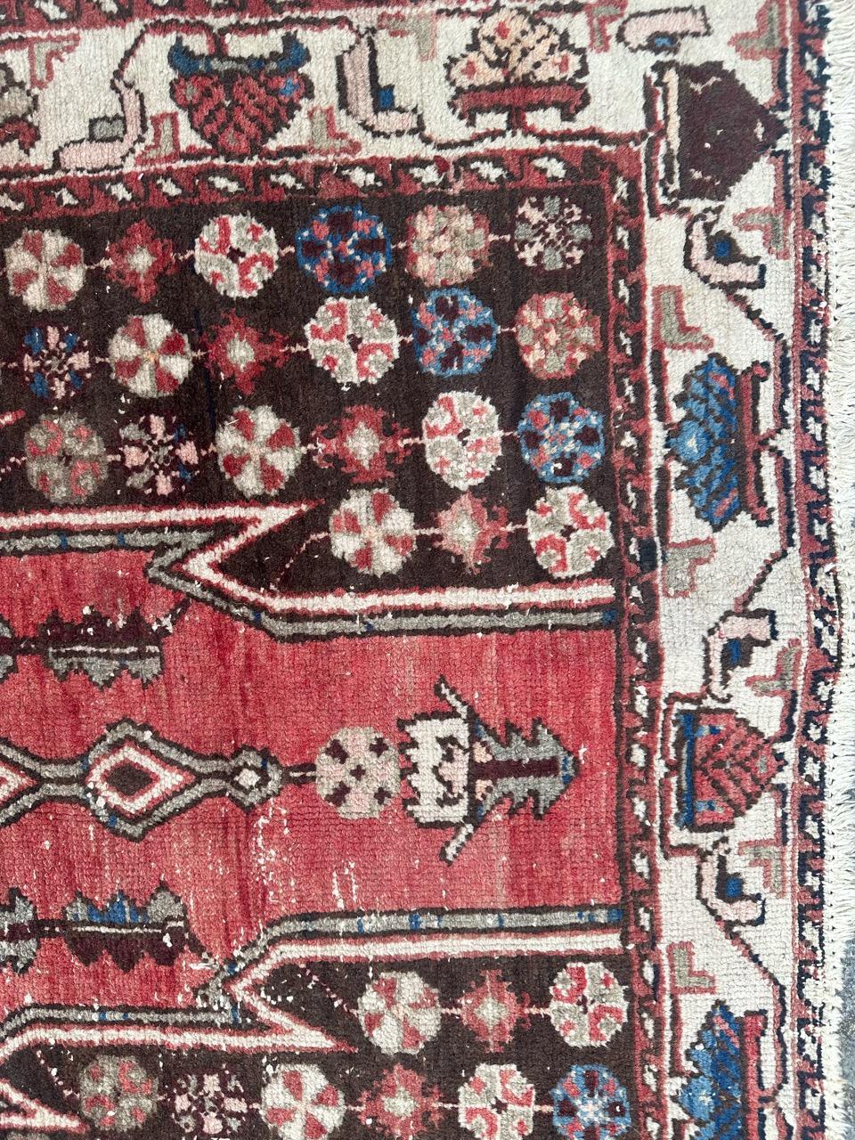 nice mid century mazlaghan rug  In Good Condition For Sale In Saint Ouen, FR