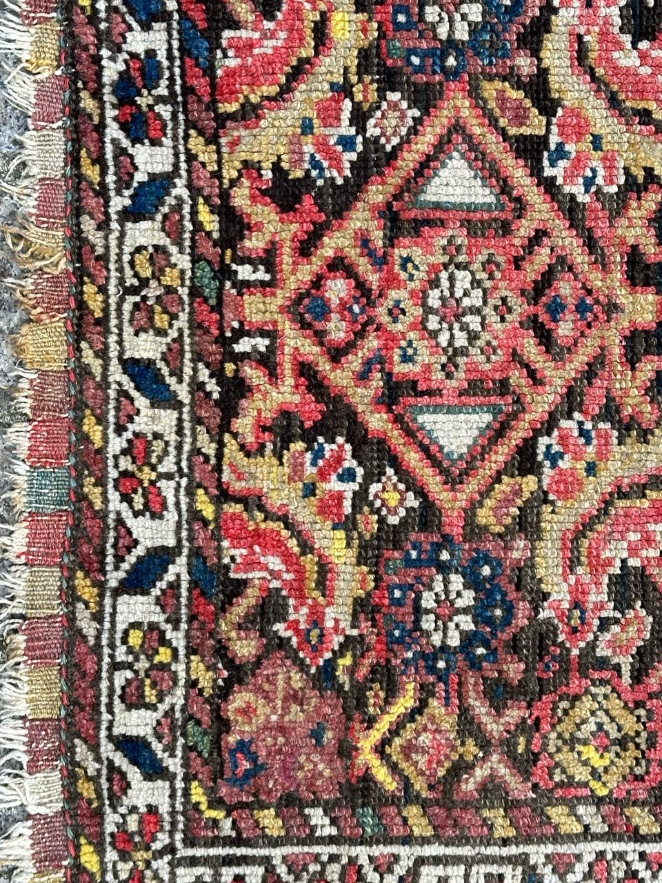 nice small antique malayer rug In Good Condition For Sale In Saint Ouen, FR