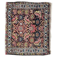 Le joli petit tapis antique Malayer de Bobyrug