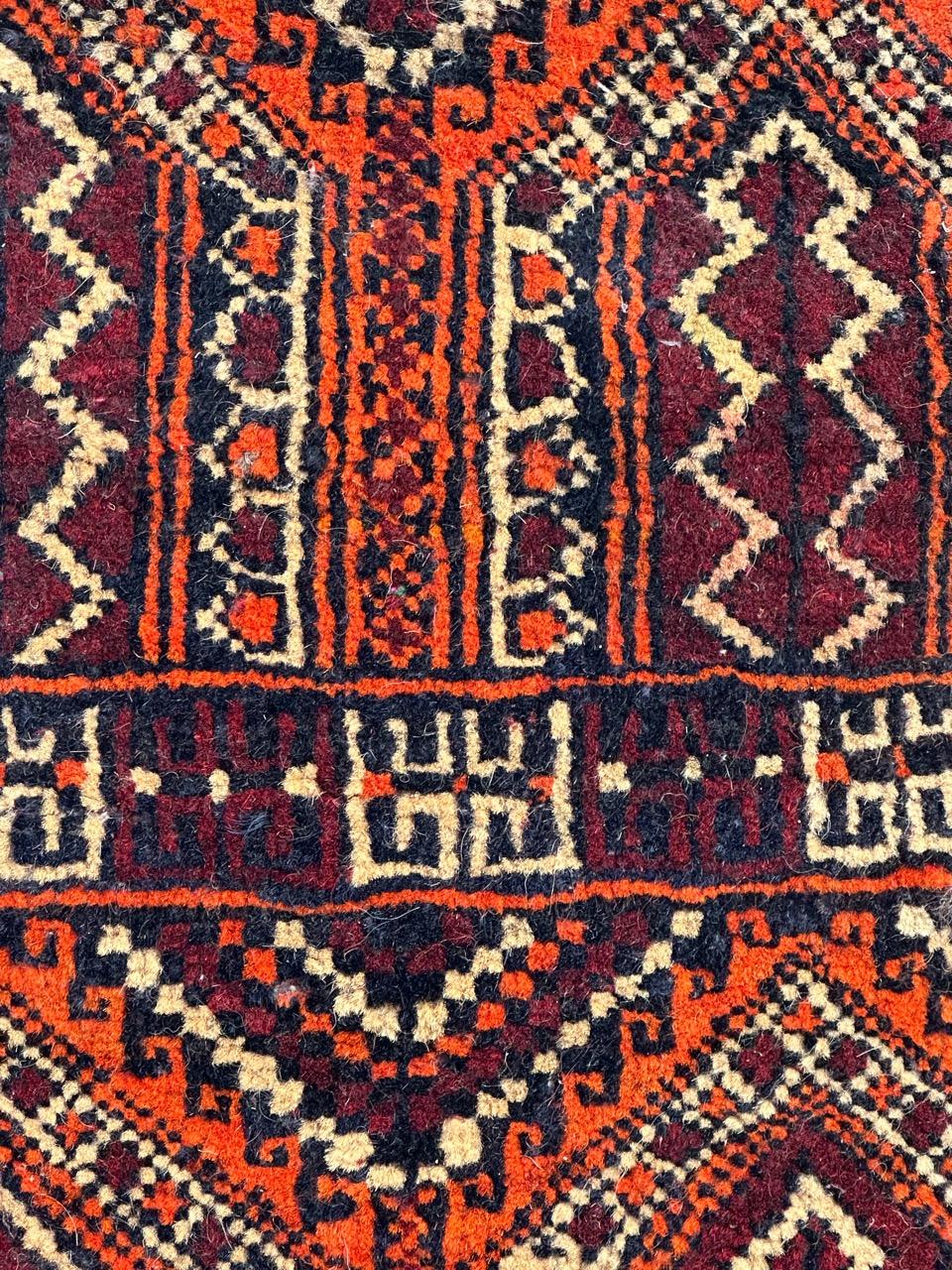  nice small vintage Turkmen Baluch rug  In Good Condition For Sale In Saint Ouen, FR