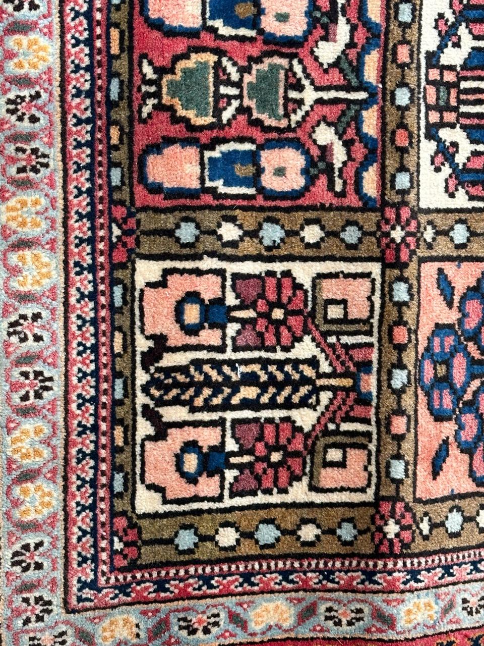 Bobyrug’s nice vintage Bakhtiar rug  For Sale 7