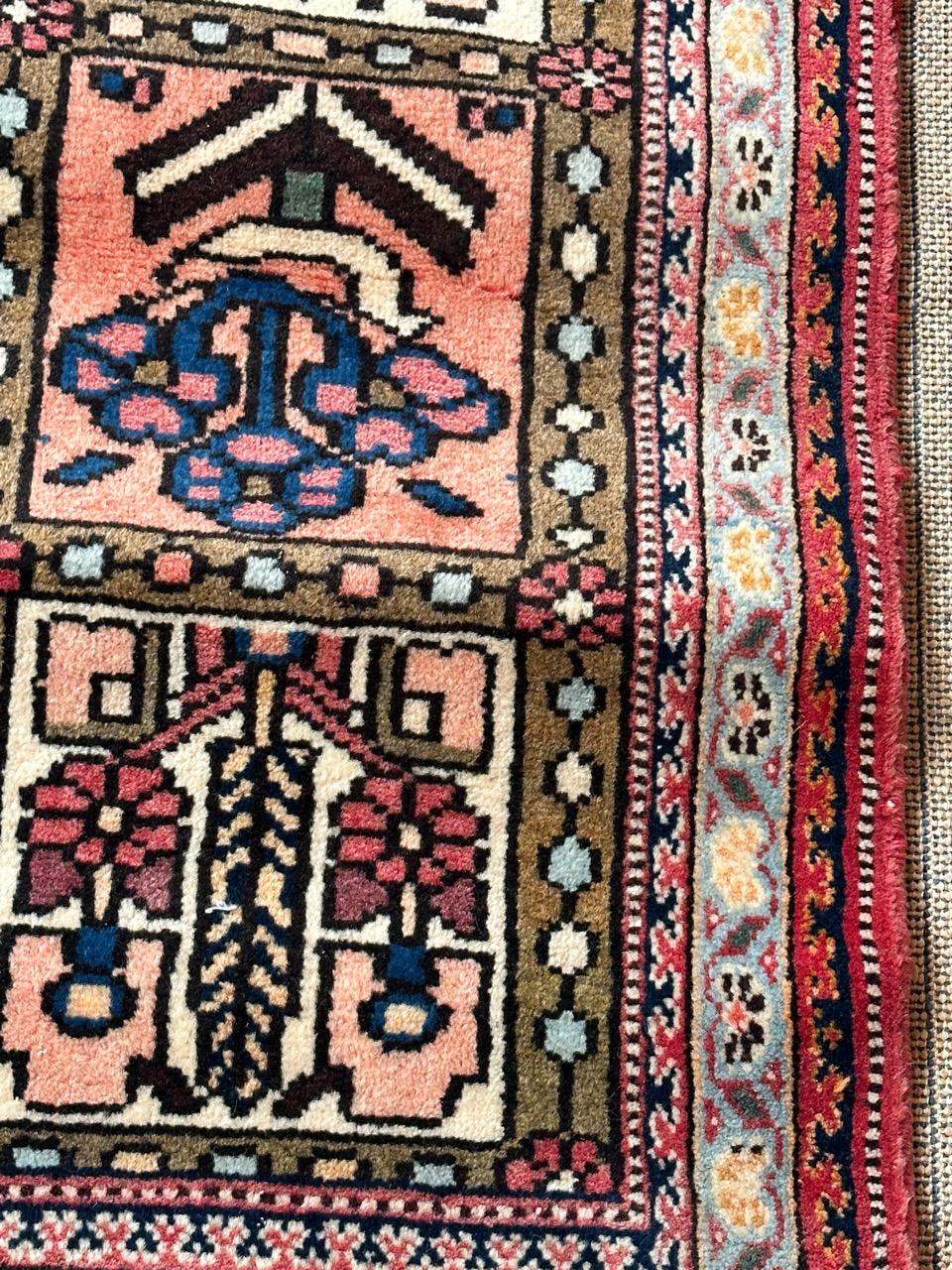 Bobyrug’s nice vintage Bakhtiar rug  For Sale 8