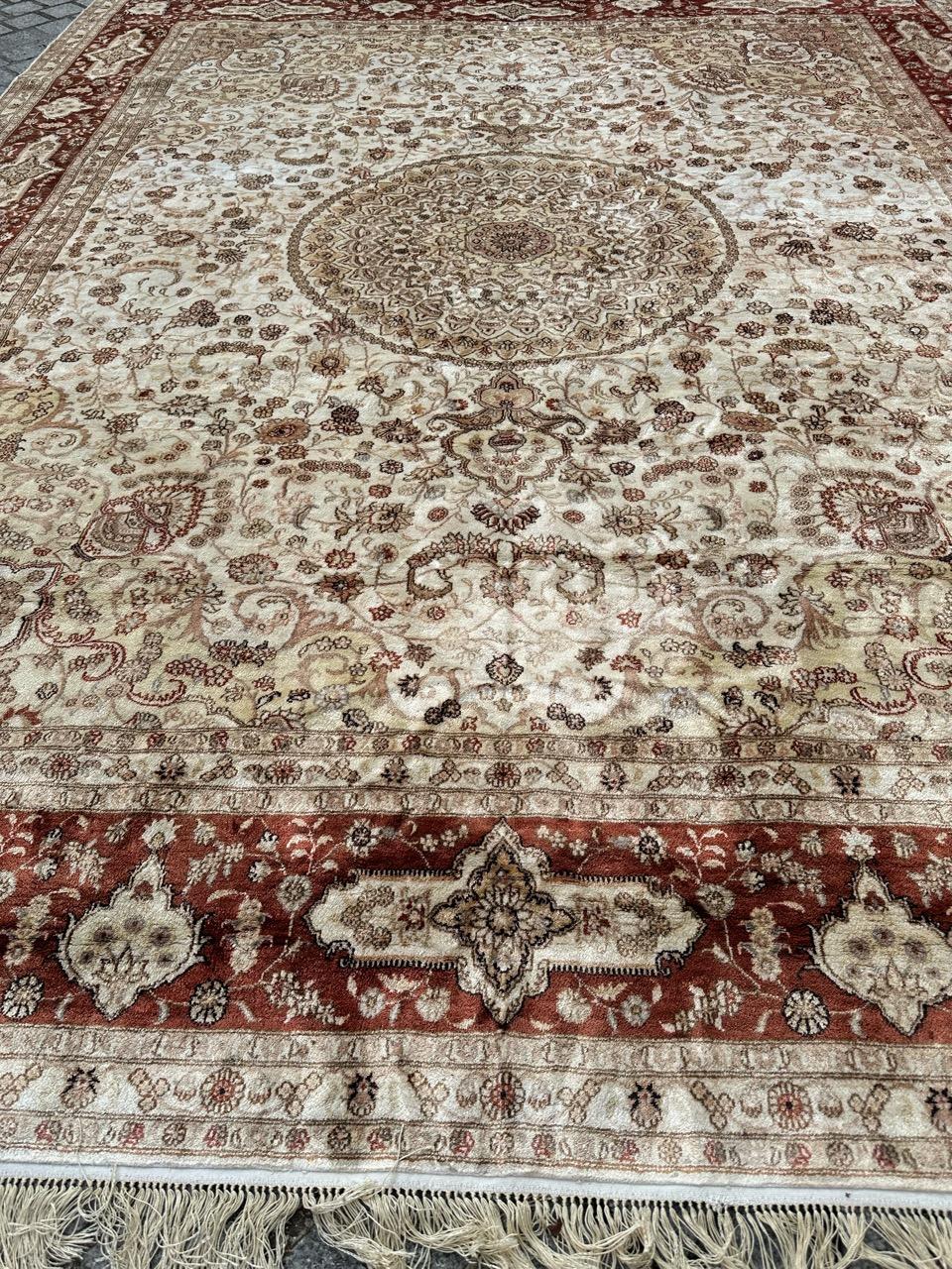 Bobyrug’s Nice vintage fine silk tabriz style Chinese rug  For Sale 6