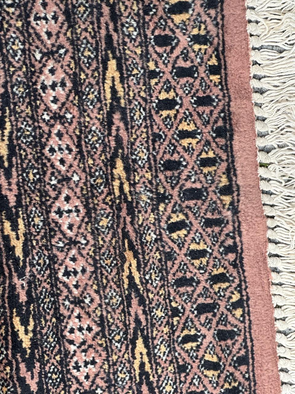 Hand-Knotted Bobyrug’s nice vintage Pakistani rug  For Sale