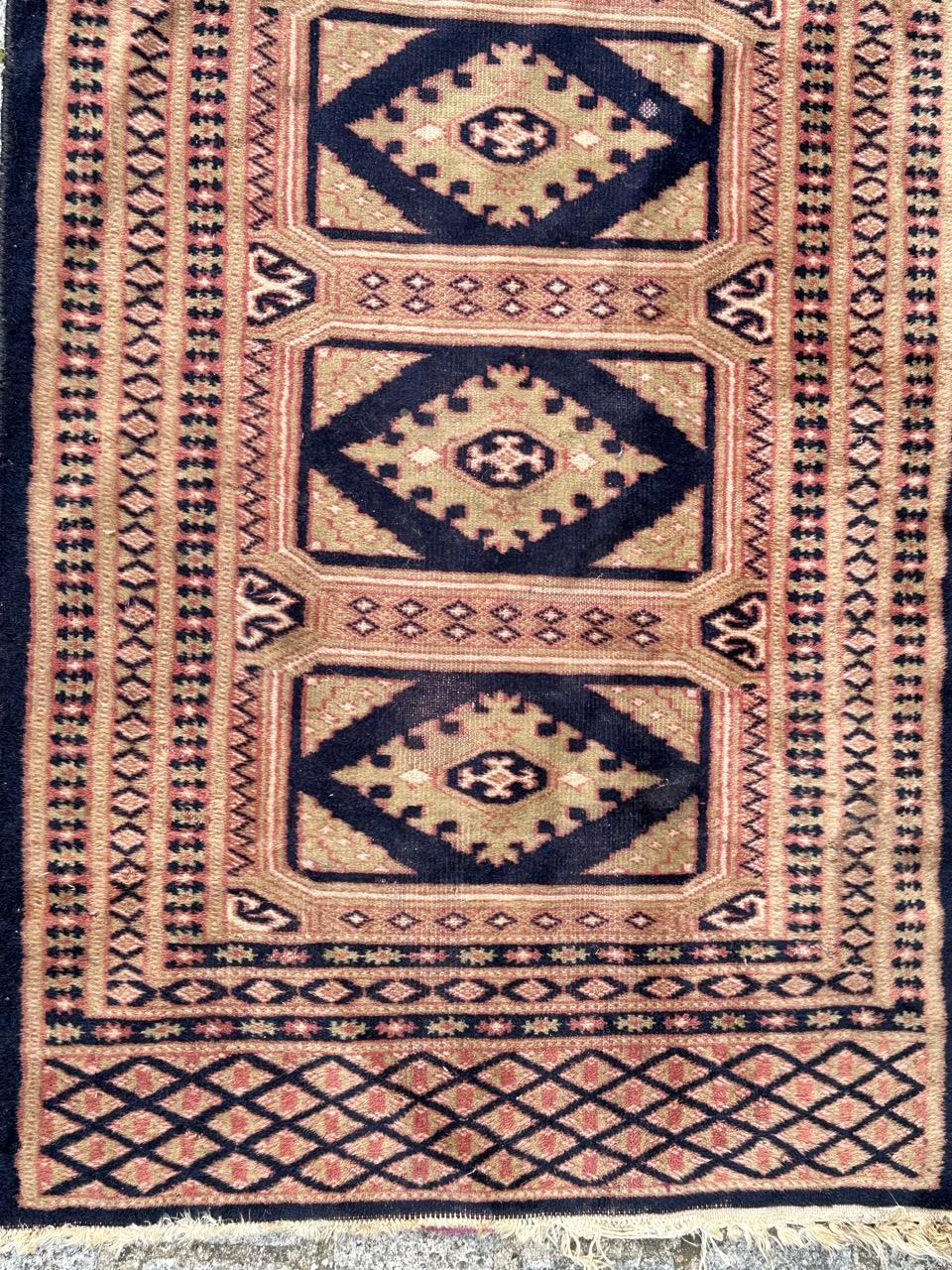 Pretty vintage Pakistani runner with a nice Turkmen design and nice colours with blue, pink and green, entirely hand knotted with wool on cotton foundation.

✨✨✨
