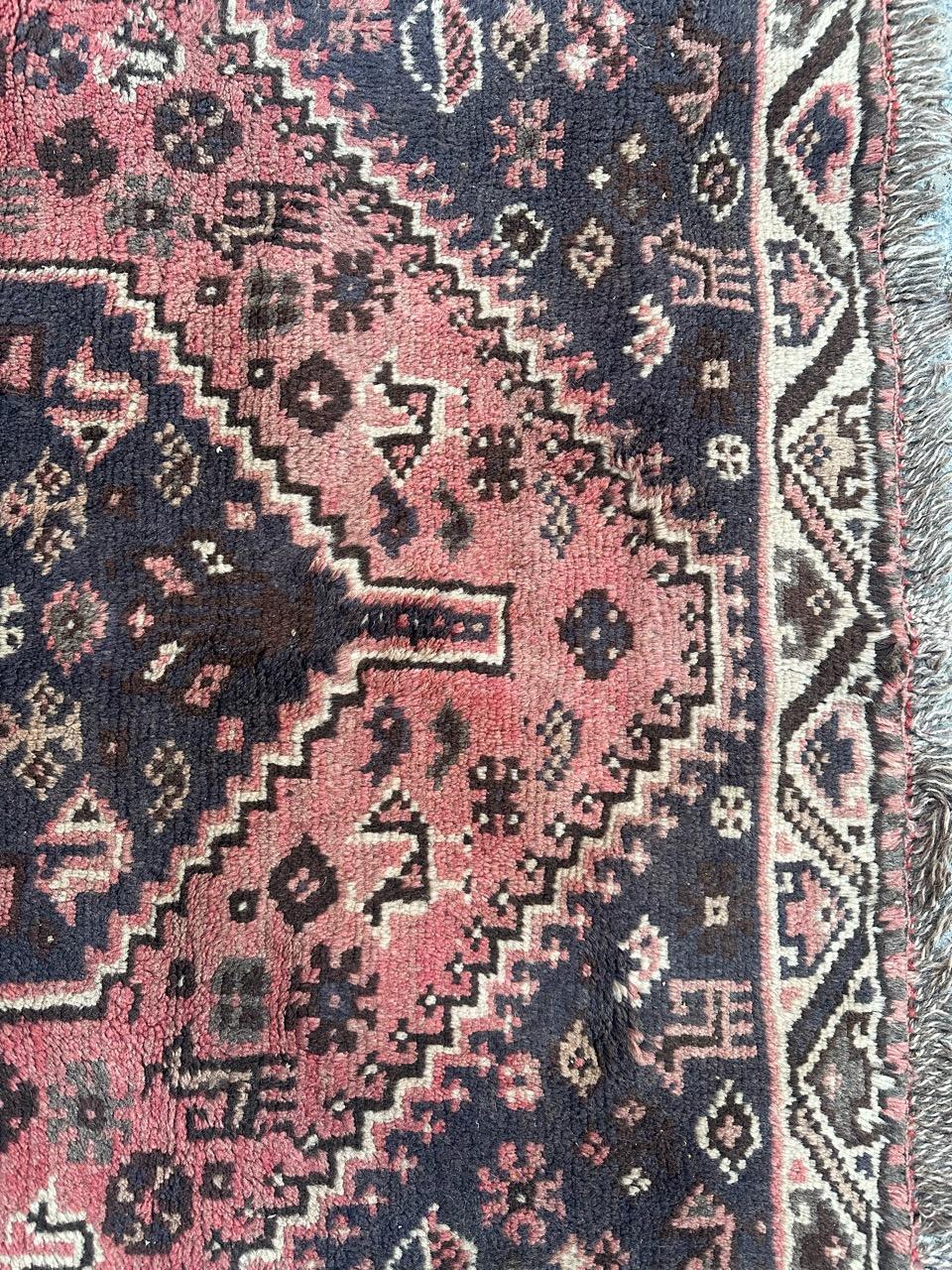 Bobyrug’s nice vintage Shiraz rug  For Sale 3