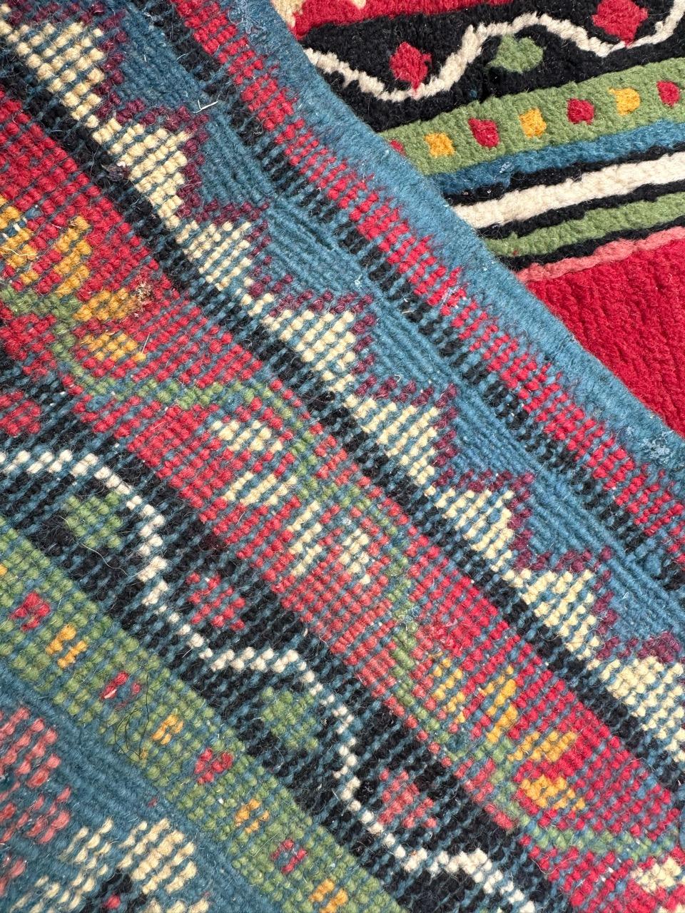 Bobyrug’s nice vintage tribal Tunisian rug For Sale 4