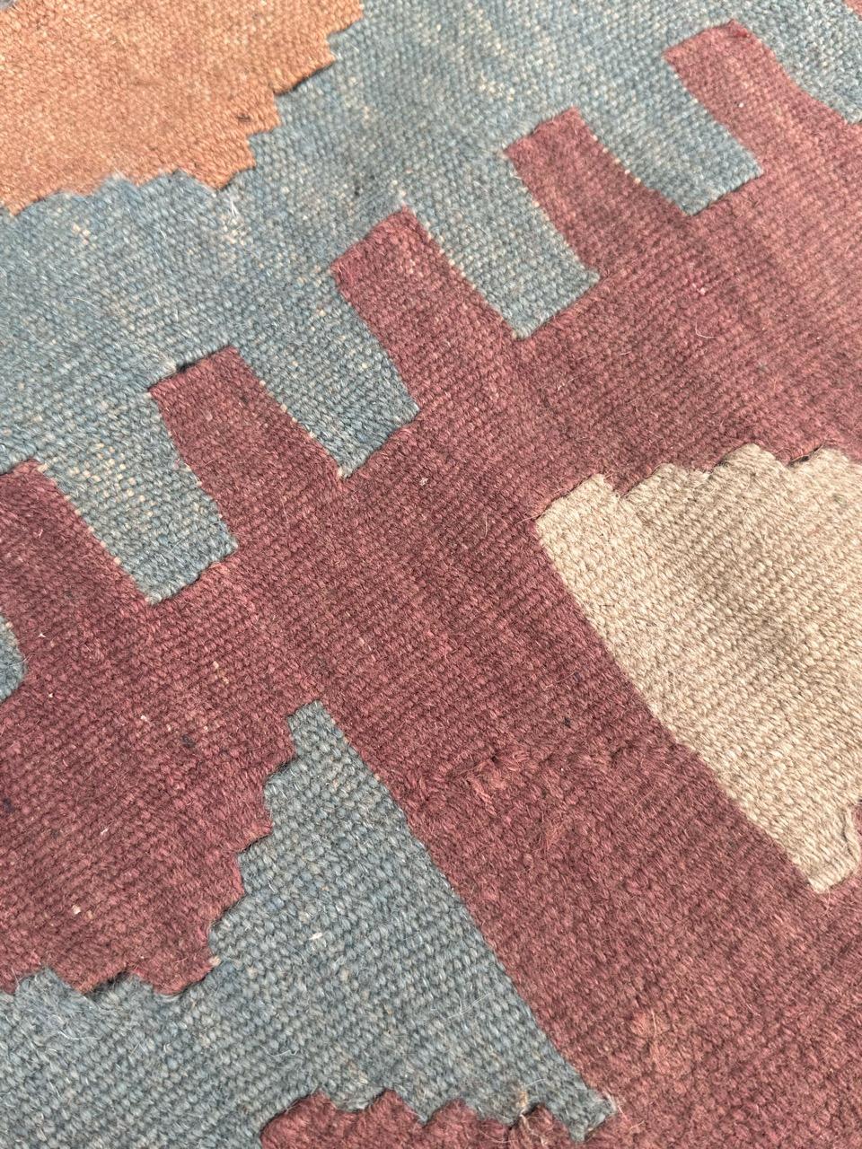 Joli kilim turc d'Anatolie vintage en vente 8
