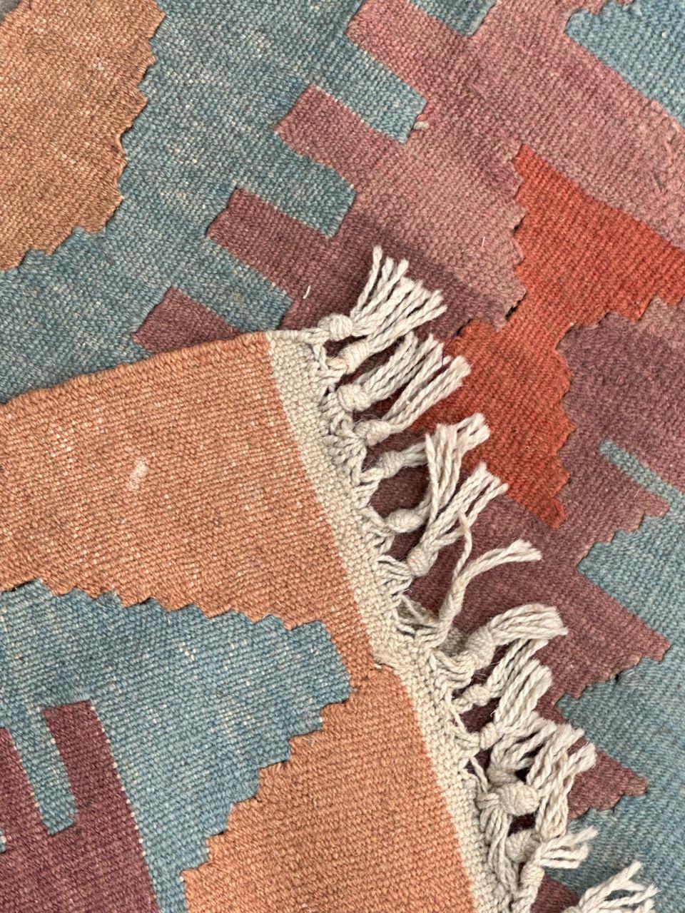 Joli kilim turc d'Anatolie vintage en vente 10