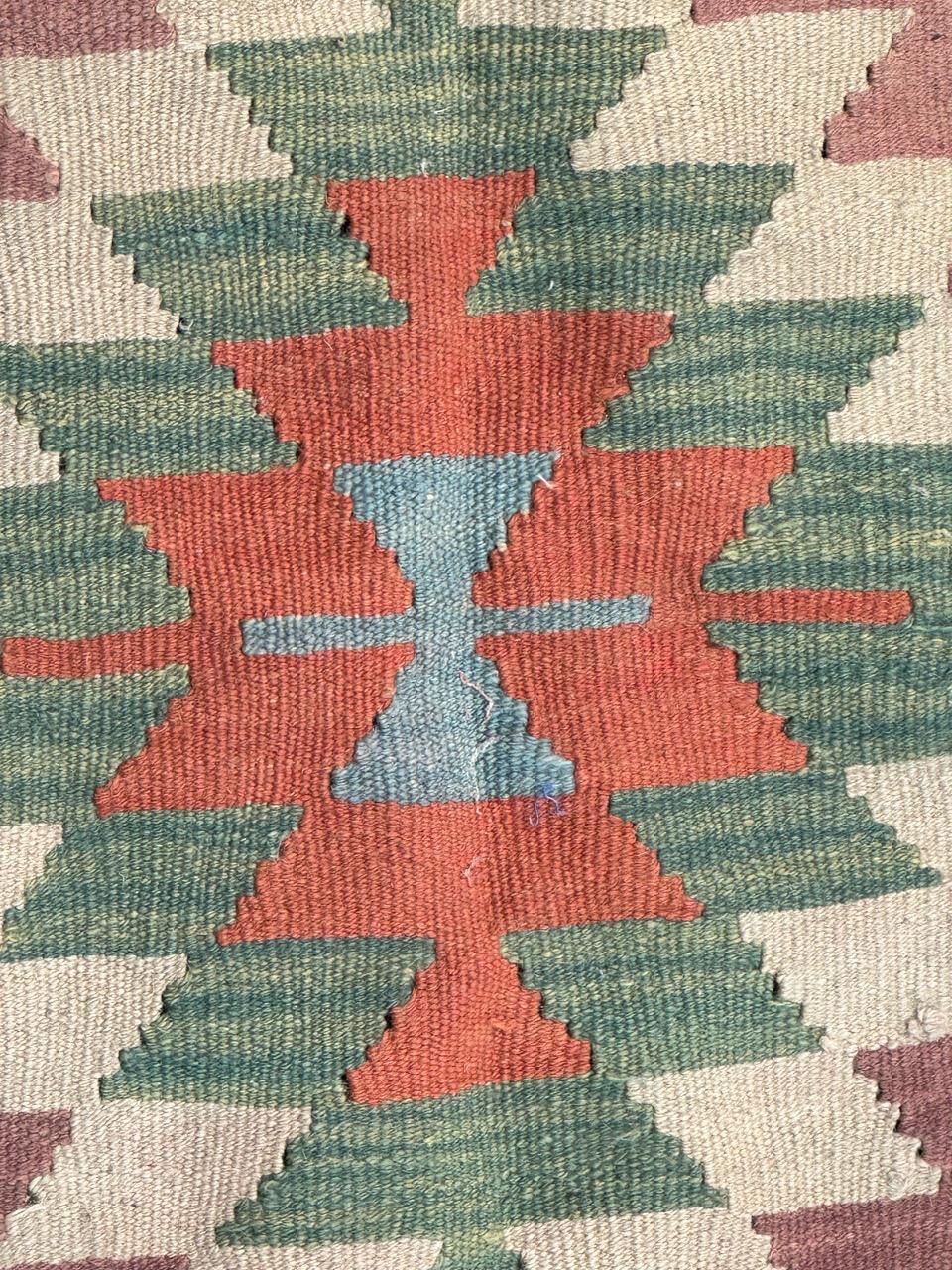 Turc Joli kilim turc d'Anatolie vintage en vente
