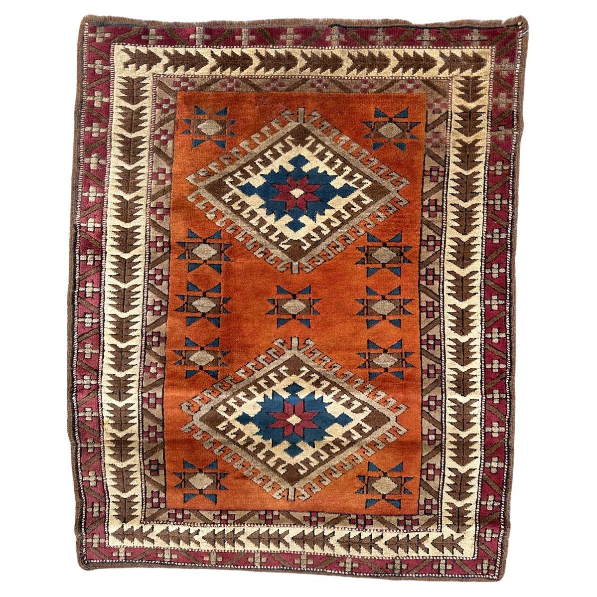Bobyrug’s nice vintage Turkish Anatolian rug  For Sale