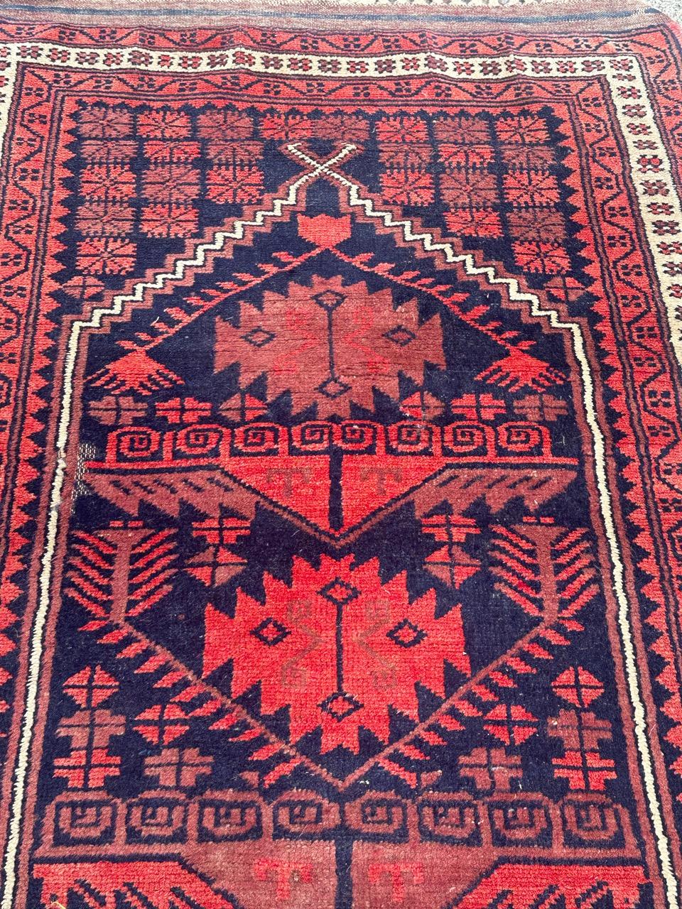 Bobyrug’s nice vintage Turkish rug  For Sale 4