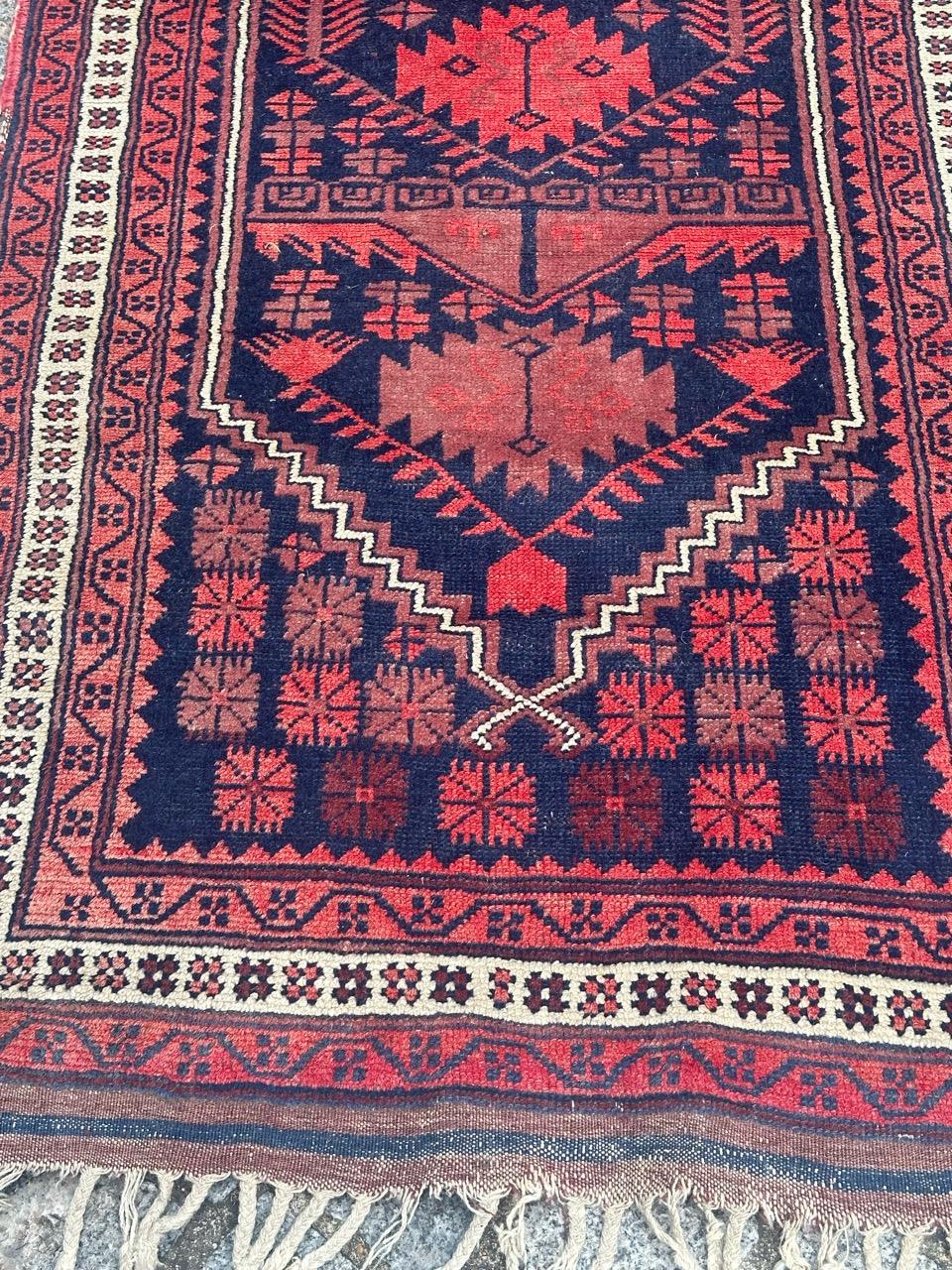 Bobyrug’s nice vintage Turkish rug  For Sale 5