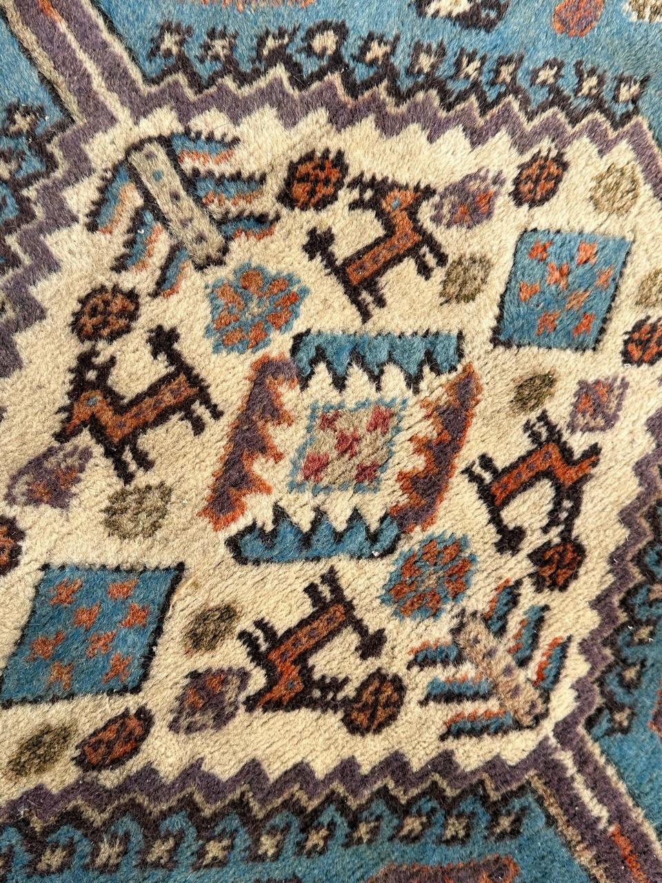 Bobyrugs schöner alter türkischer Teppich (Handgeknüpft) im Angebot