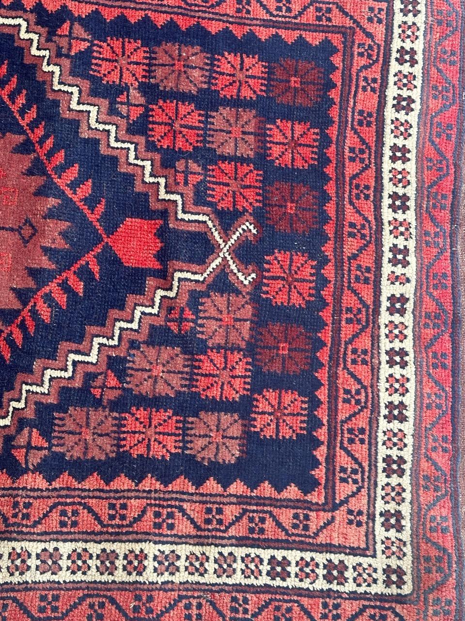 Bobyrug’s nice vintage Turkish rug  For Sale 1