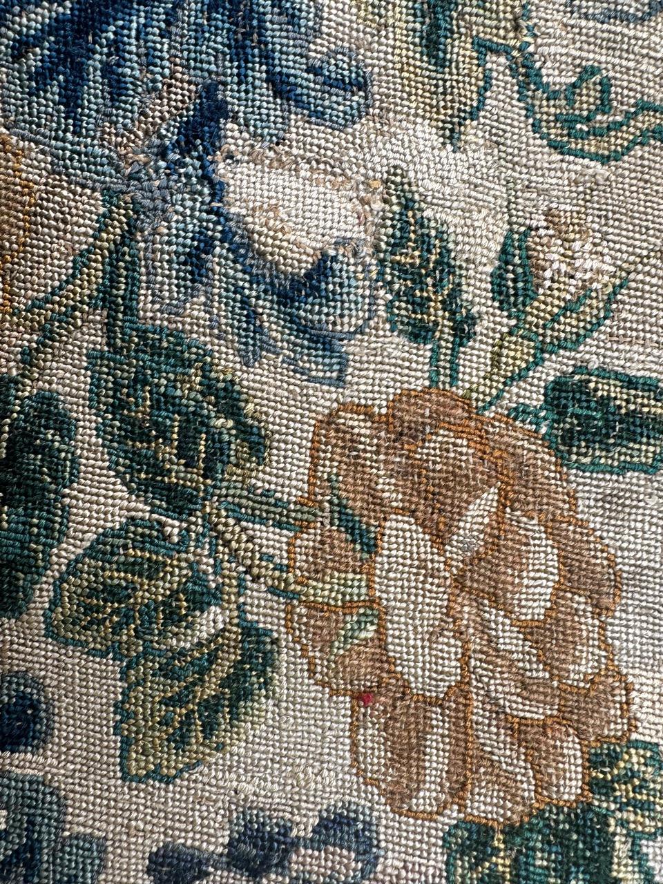 Bobyrug’s pretty 18th century French needlepoint fragment For Sale 4