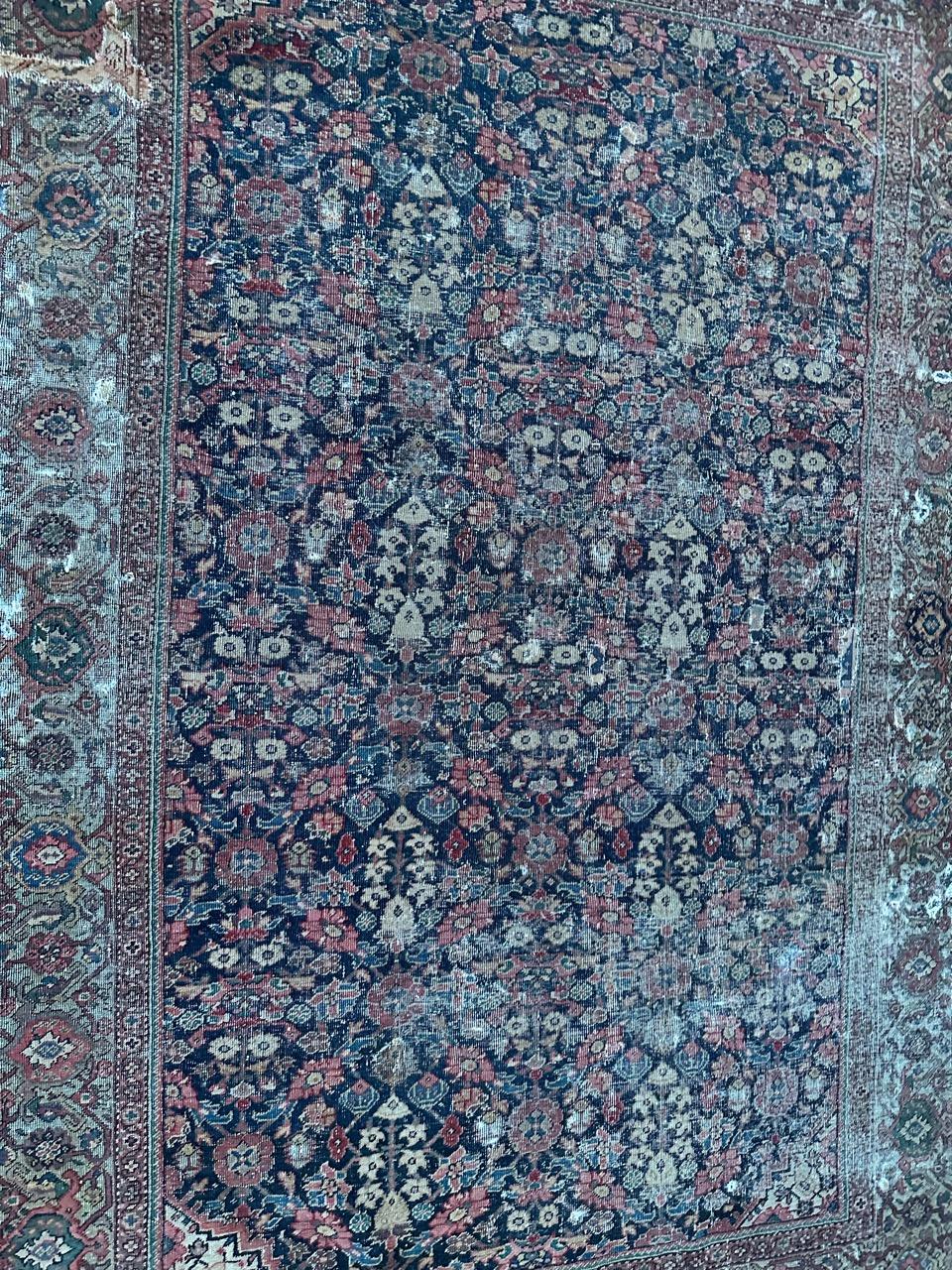 Bobyrug’s pretty antique distressed fine Farahan rug  For Sale 5