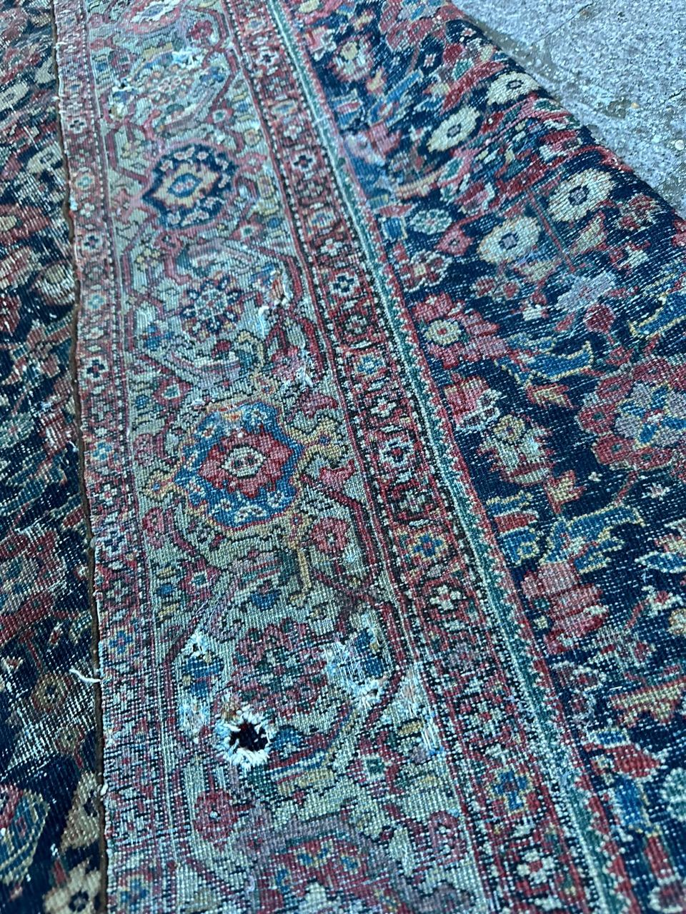 Bobyrug’s pretty antique distressed fine Farahan rug  For Sale 11