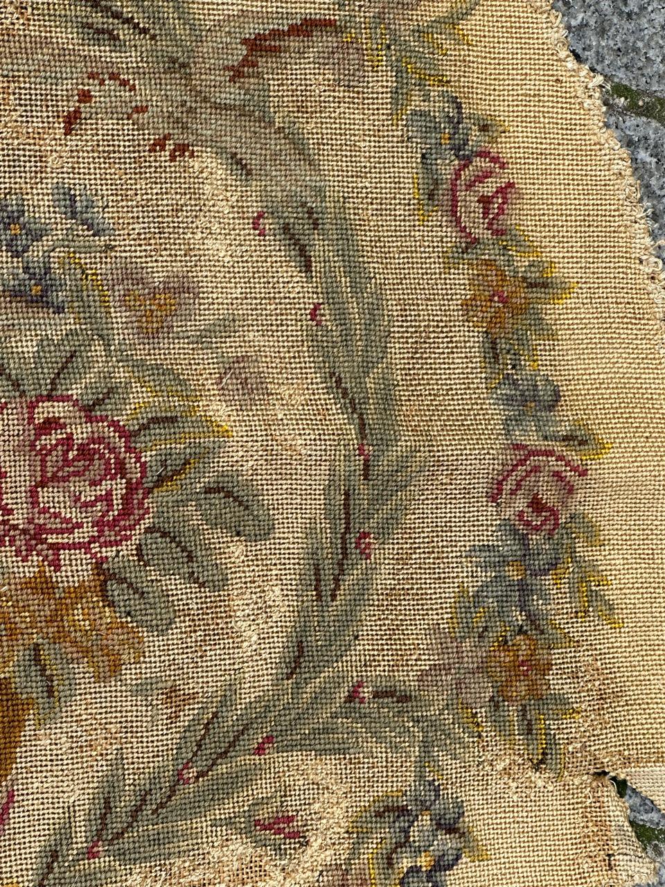 Bobyrug's pretty antique French needlepoint chair cover tapestry  en vente 2