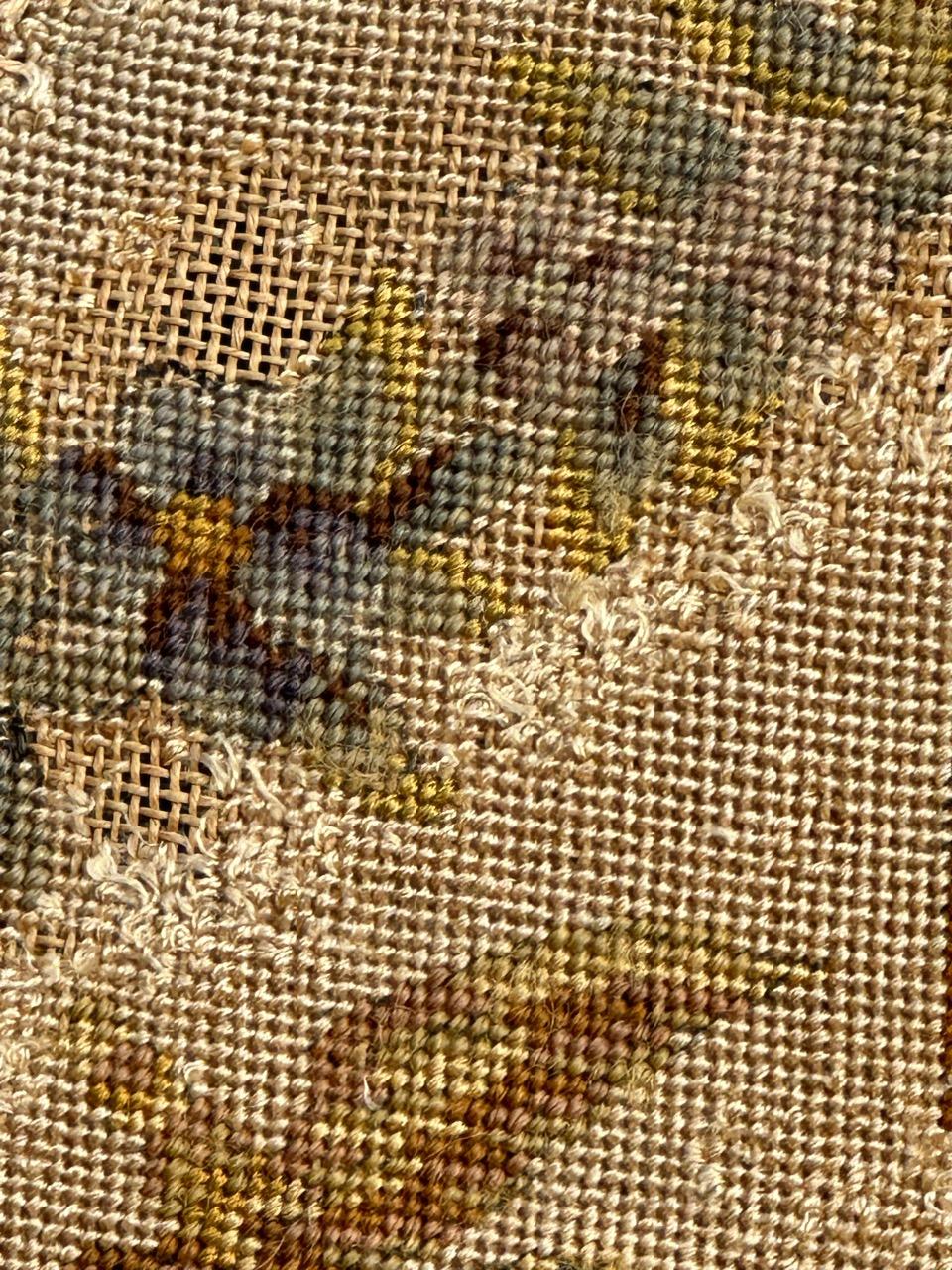 Bobyrug's pretty antique French needlepoint chair cover tapestry en vente 5
