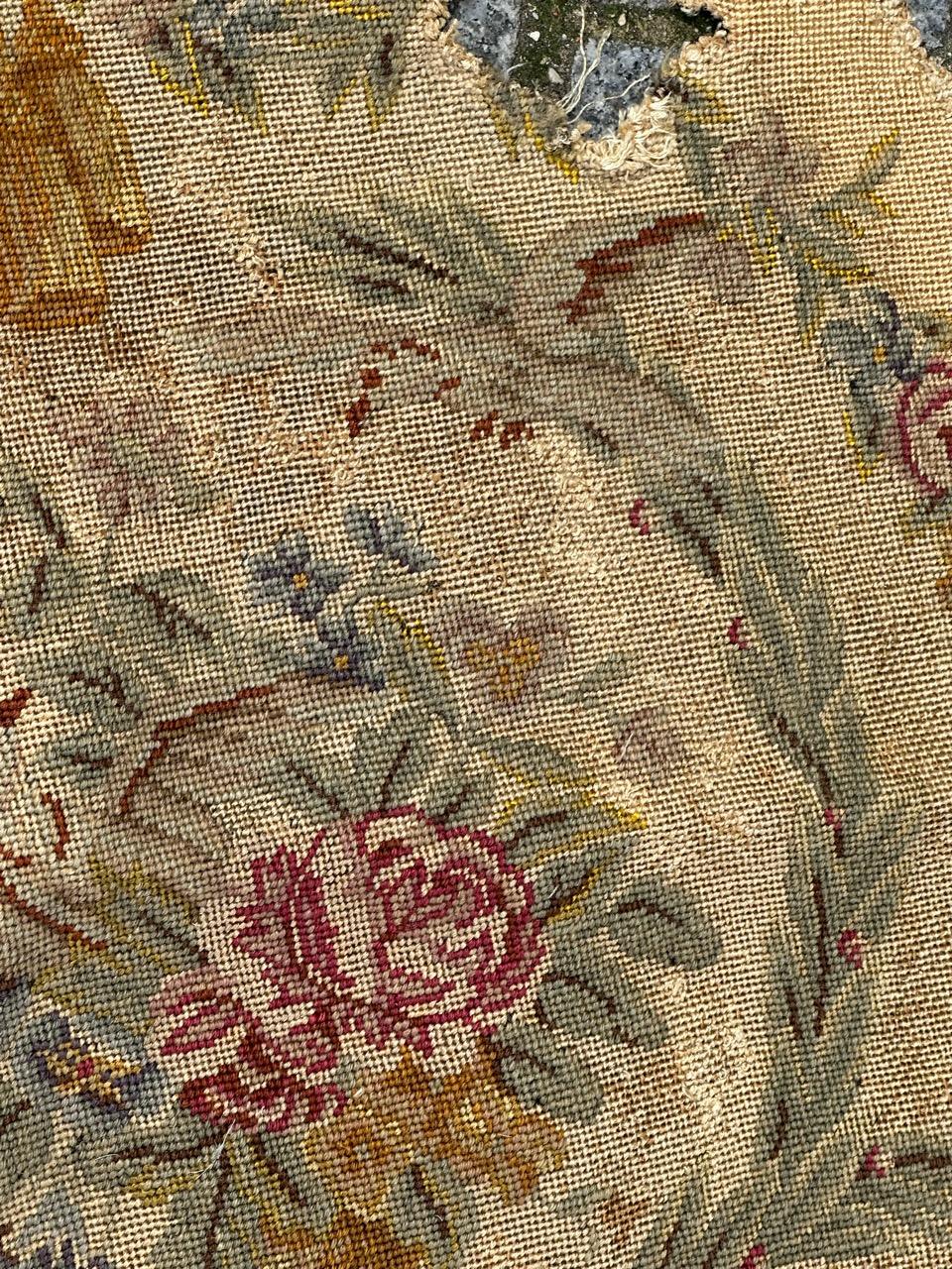 Bobyrug's pretty antique French needlepoint chair cover tapestry  en vente 1