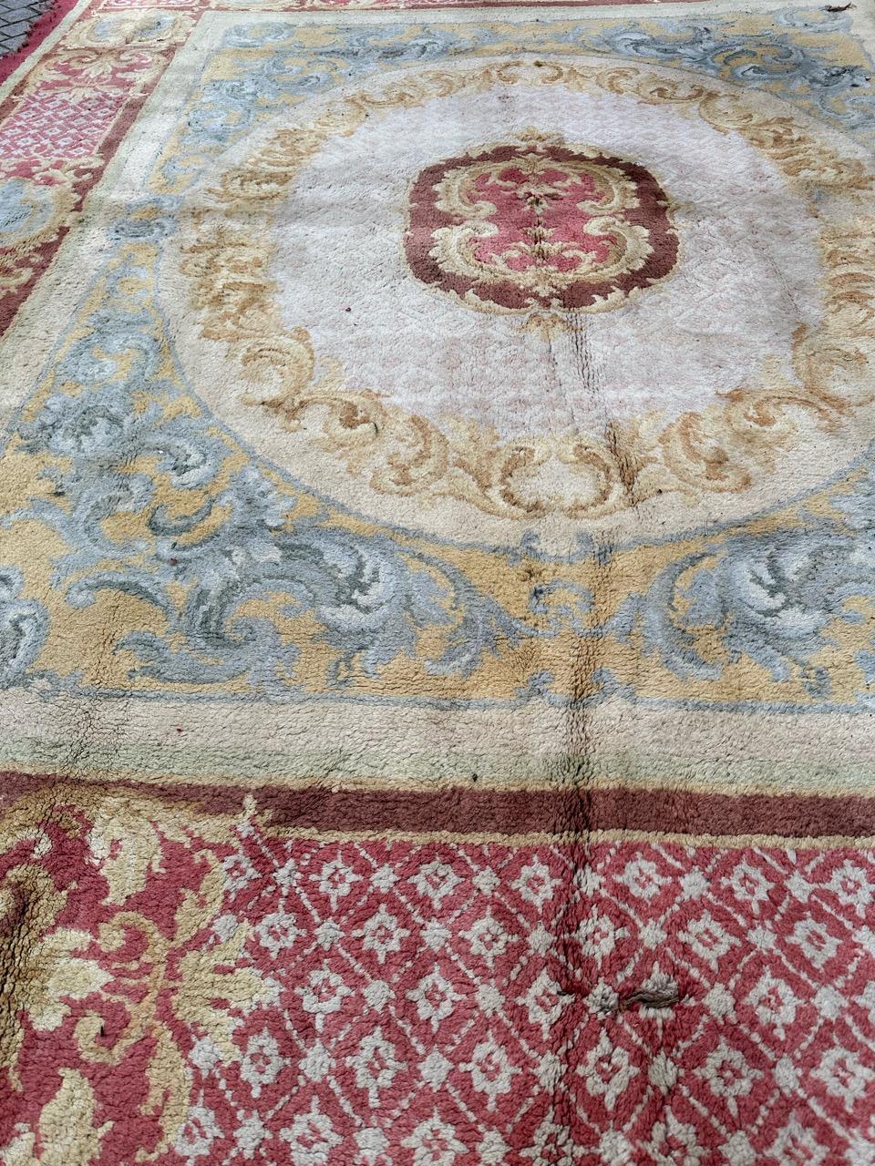 pretty antique large Spanish Savonnerie rug  For Sale 1