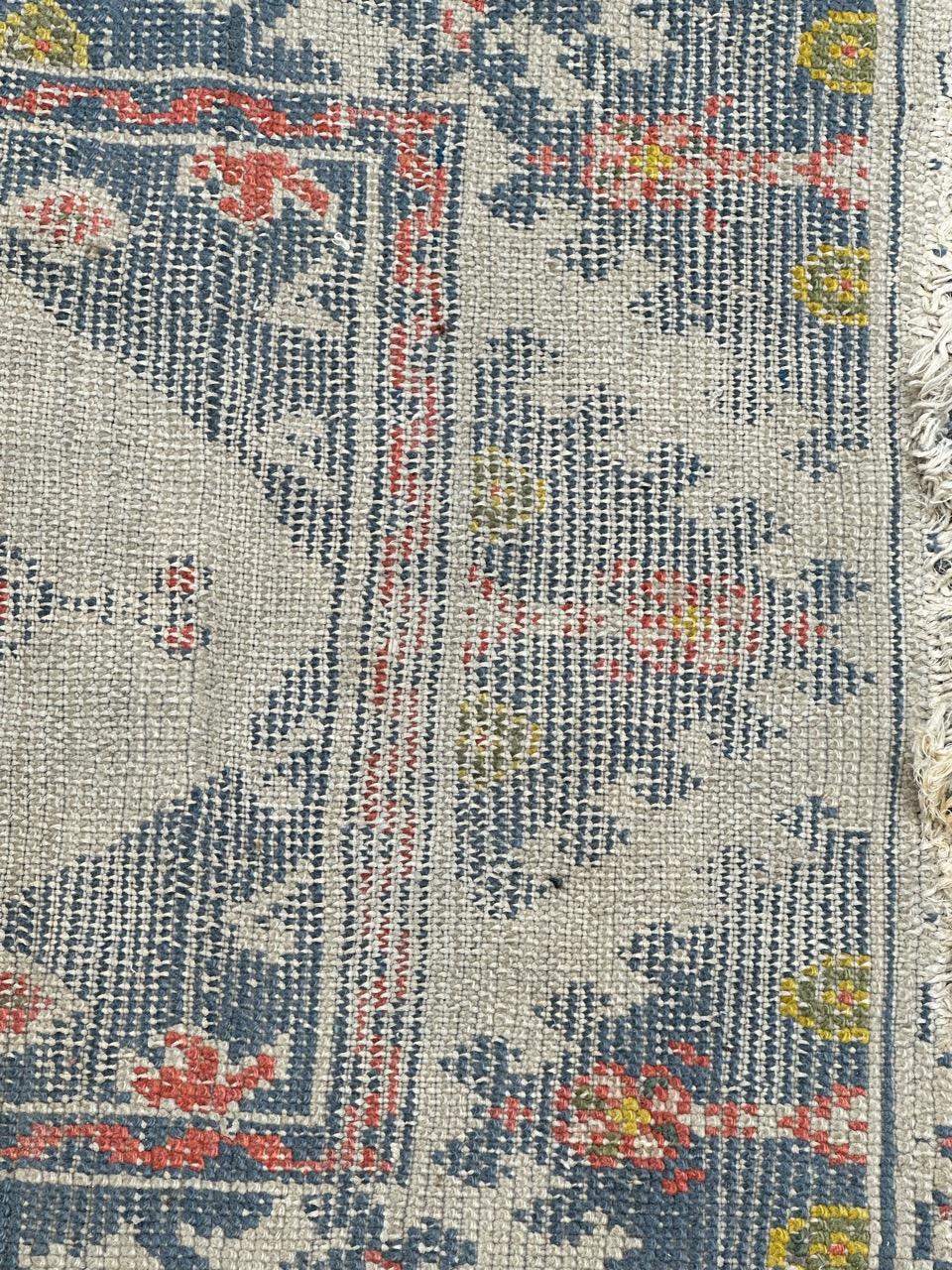 Début du 20ème siècle Petit tapis turc ancien oushak en vente