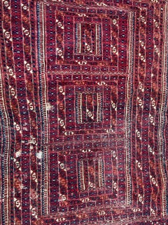 hübscher antiker turkmenischer Stammesteppich als Sammlerstück