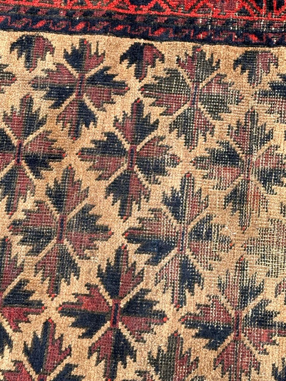 Bobyrug’s pretty antique Turkmen Baluch rug In Fair Condition For Sale In Saint Ouen, FR