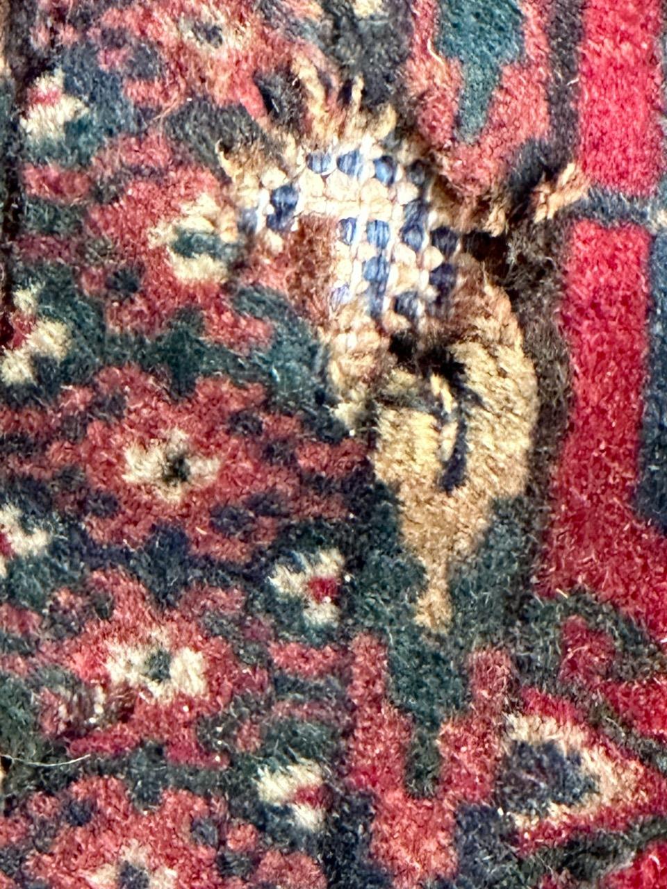 Bobyrugs hübscher antiker Bokhara-Teppich in Notlage  (Afghanisch) im Angebot