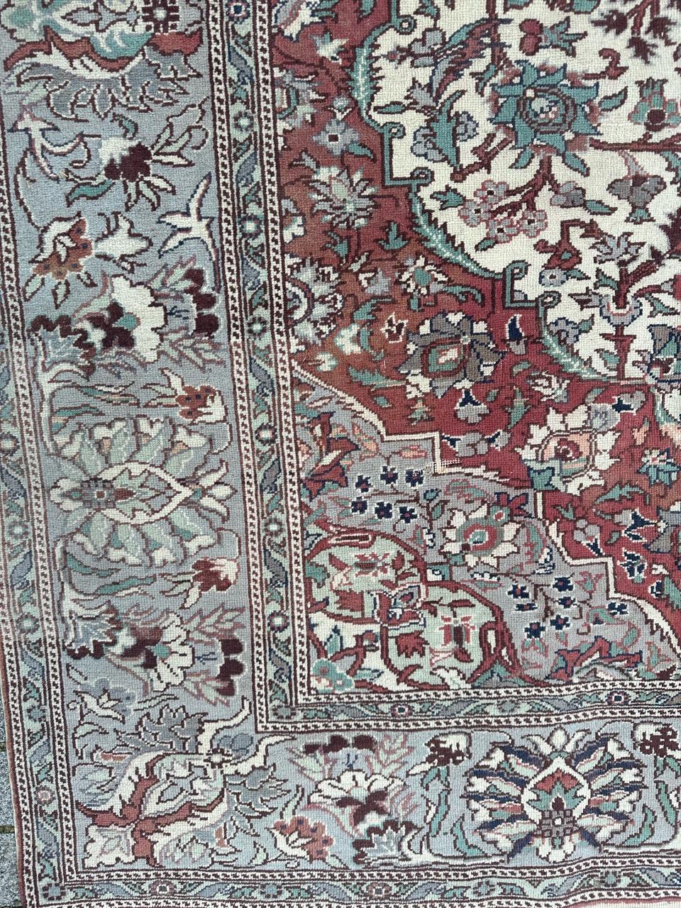 Oushak Bobyrug’s Pretty large vintage Turkish Kayseri rug  For Sale