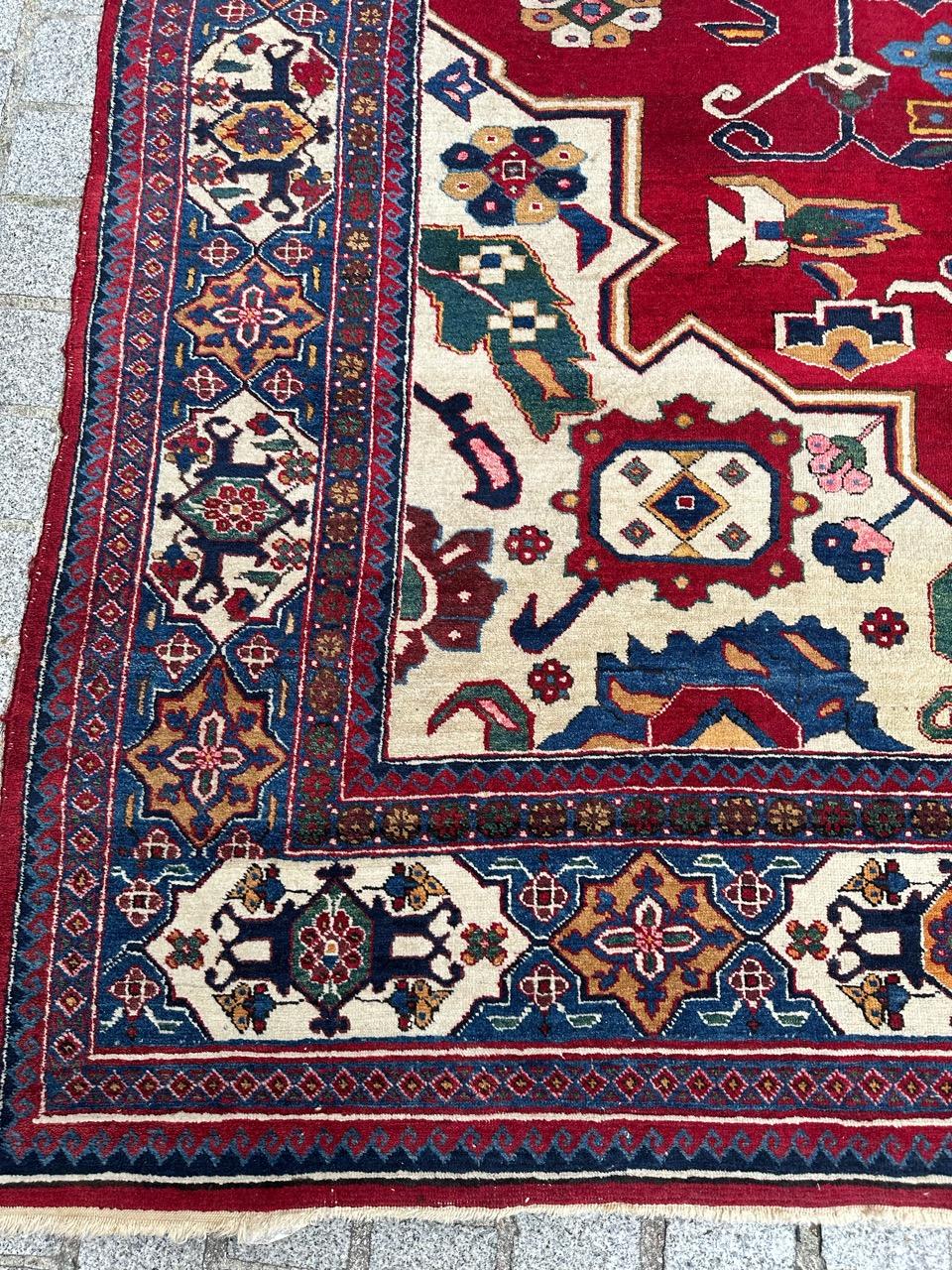 Bobyrugs hübscher Aserbaidschan-Teppich aus der Mitte des Jahrhunderts (Kasachisch) im Angebot