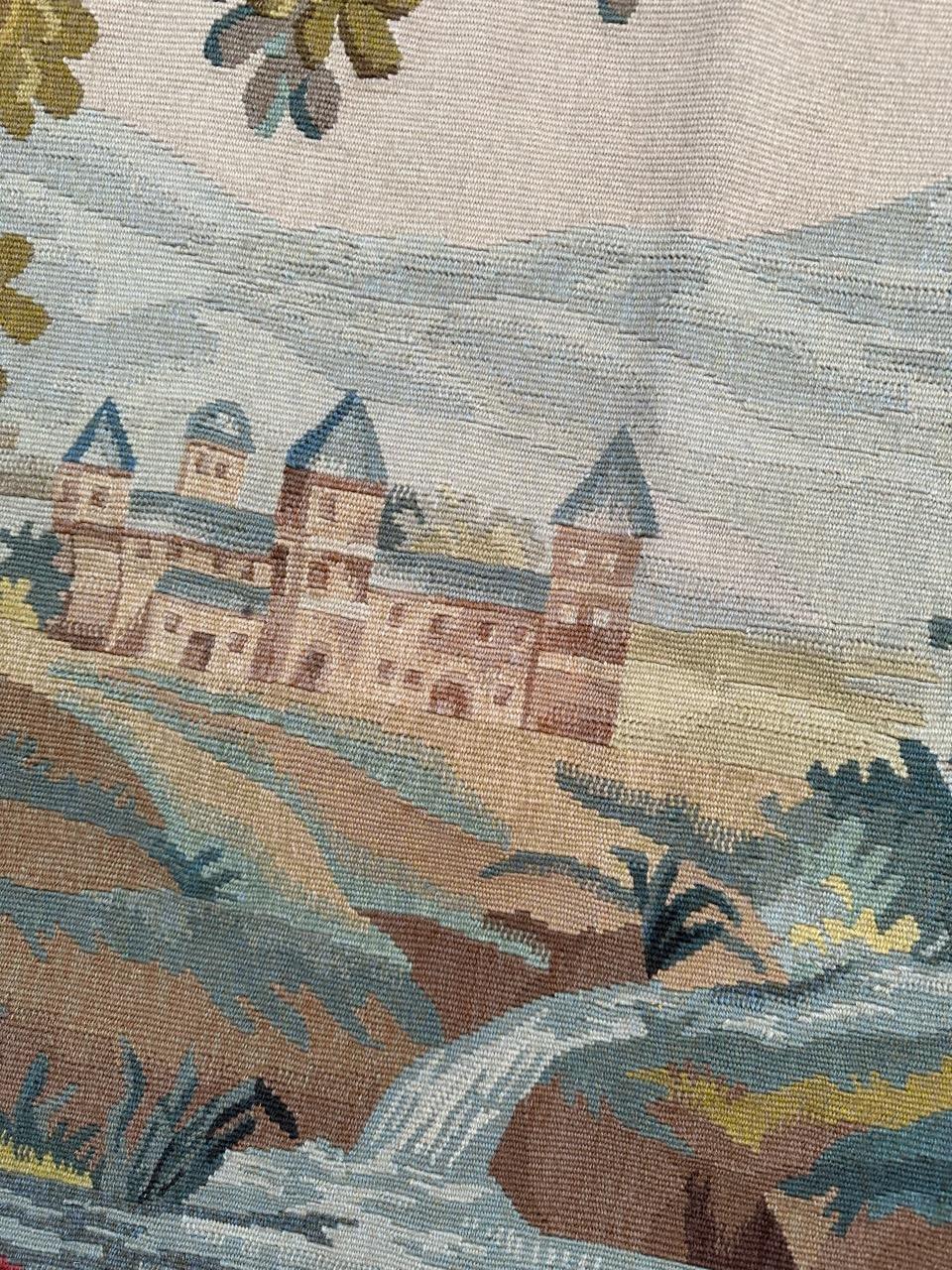 La jolie tapisserie d'Aubusson du milieu du siècle de Bobyrug  en vente 2