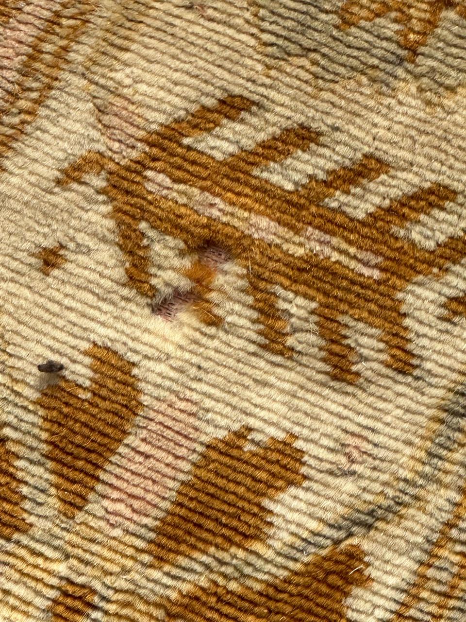 Bobyrug’s pretty mid century Oushak style rug For Sale 3