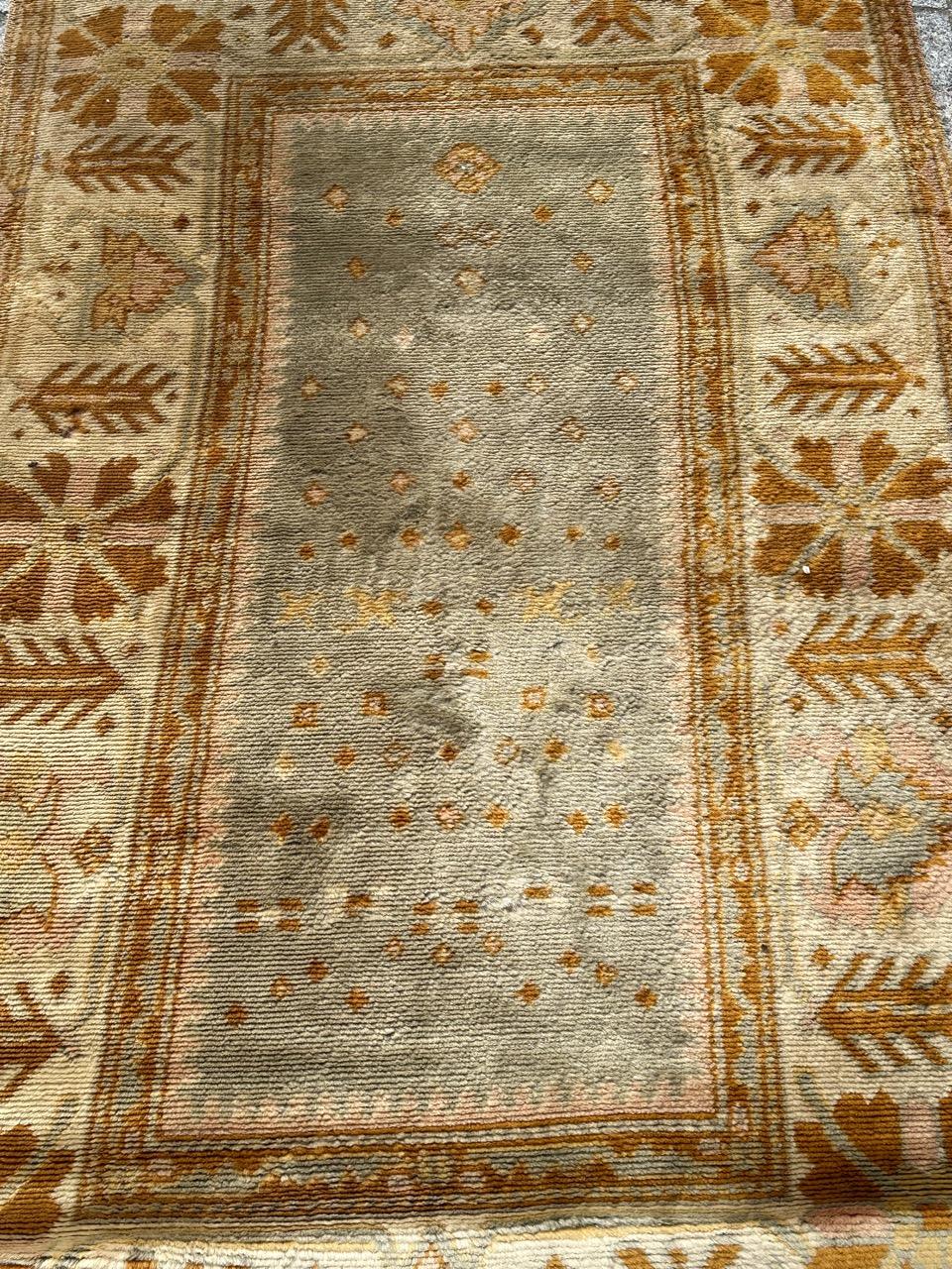 Bobyrug’s pretty mid century Oushak style rug For Sale 7