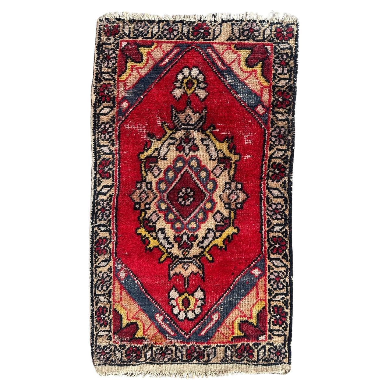 Bobyrug’s pretty mid century Turkish rug  For Sale