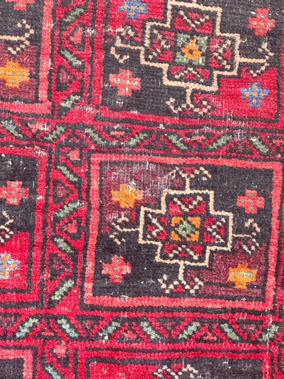 pretty mid century Turkmen Baluch rug For Sale 6